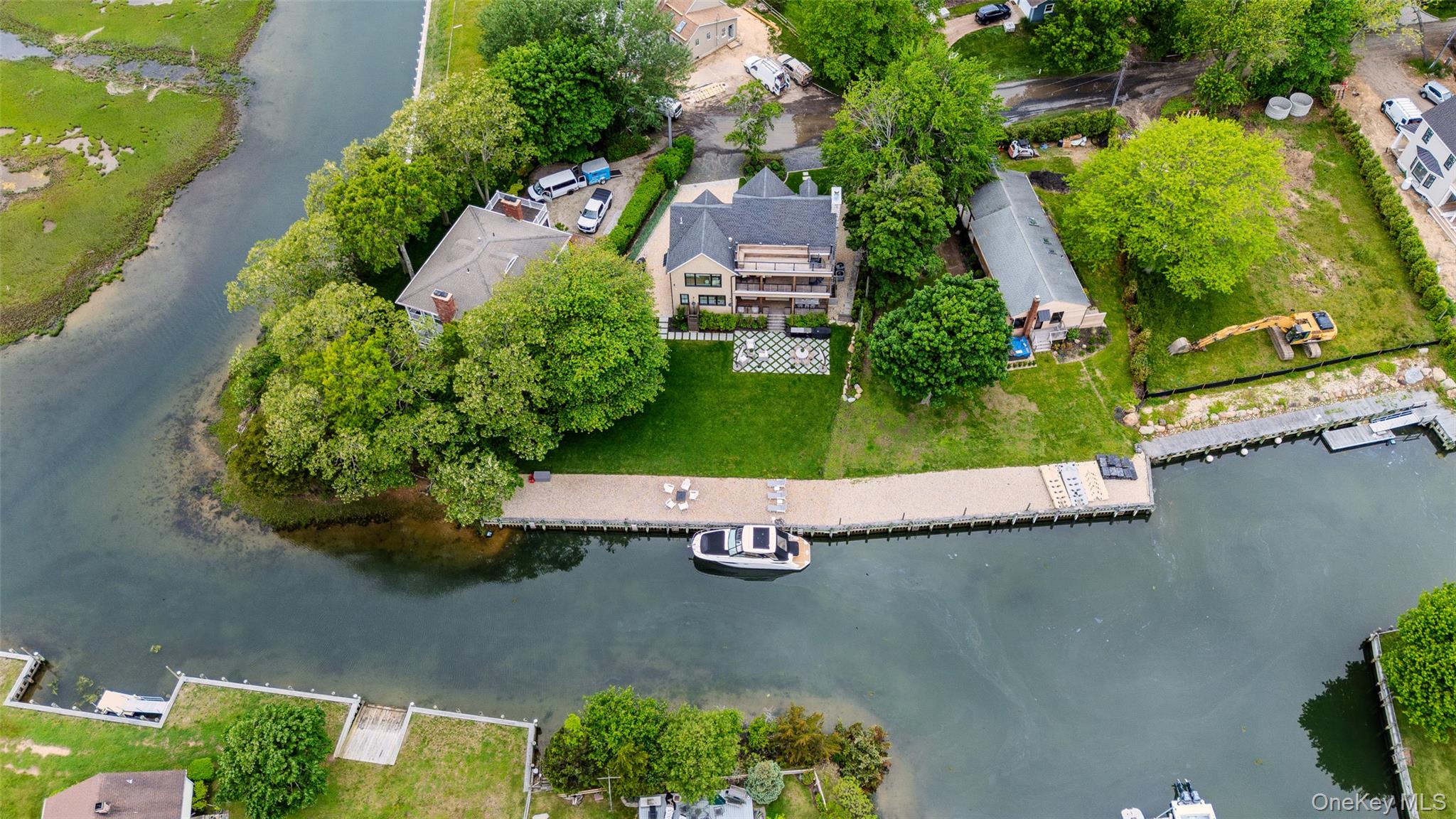 405 Williamsburgh Drive, Southold