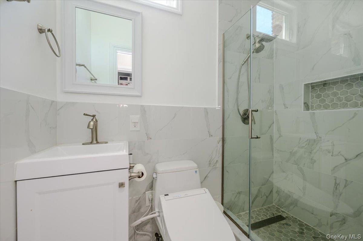 534 Allen Road — photo 16