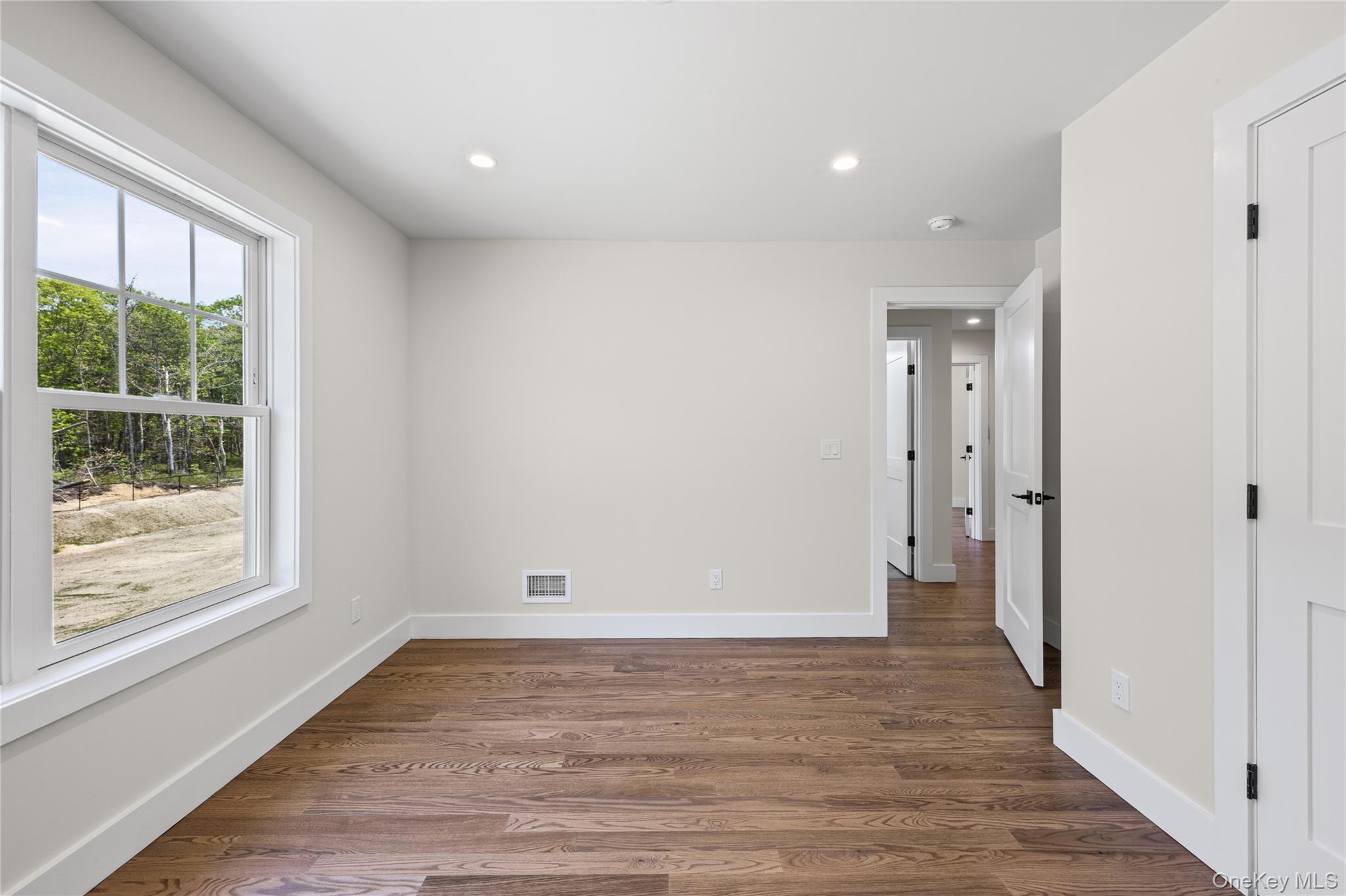 5 Jersey Avenue — photo 34