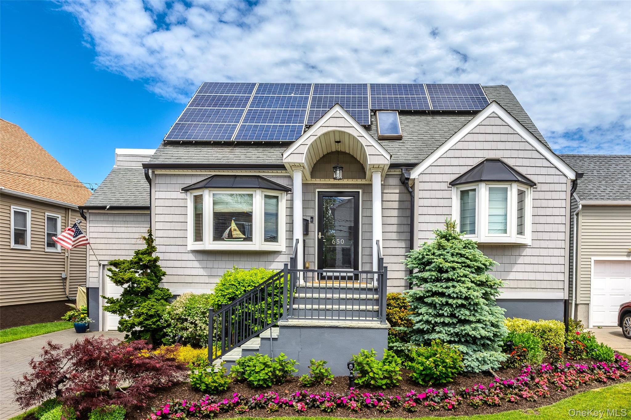 650 9th Street, Lindenhurst