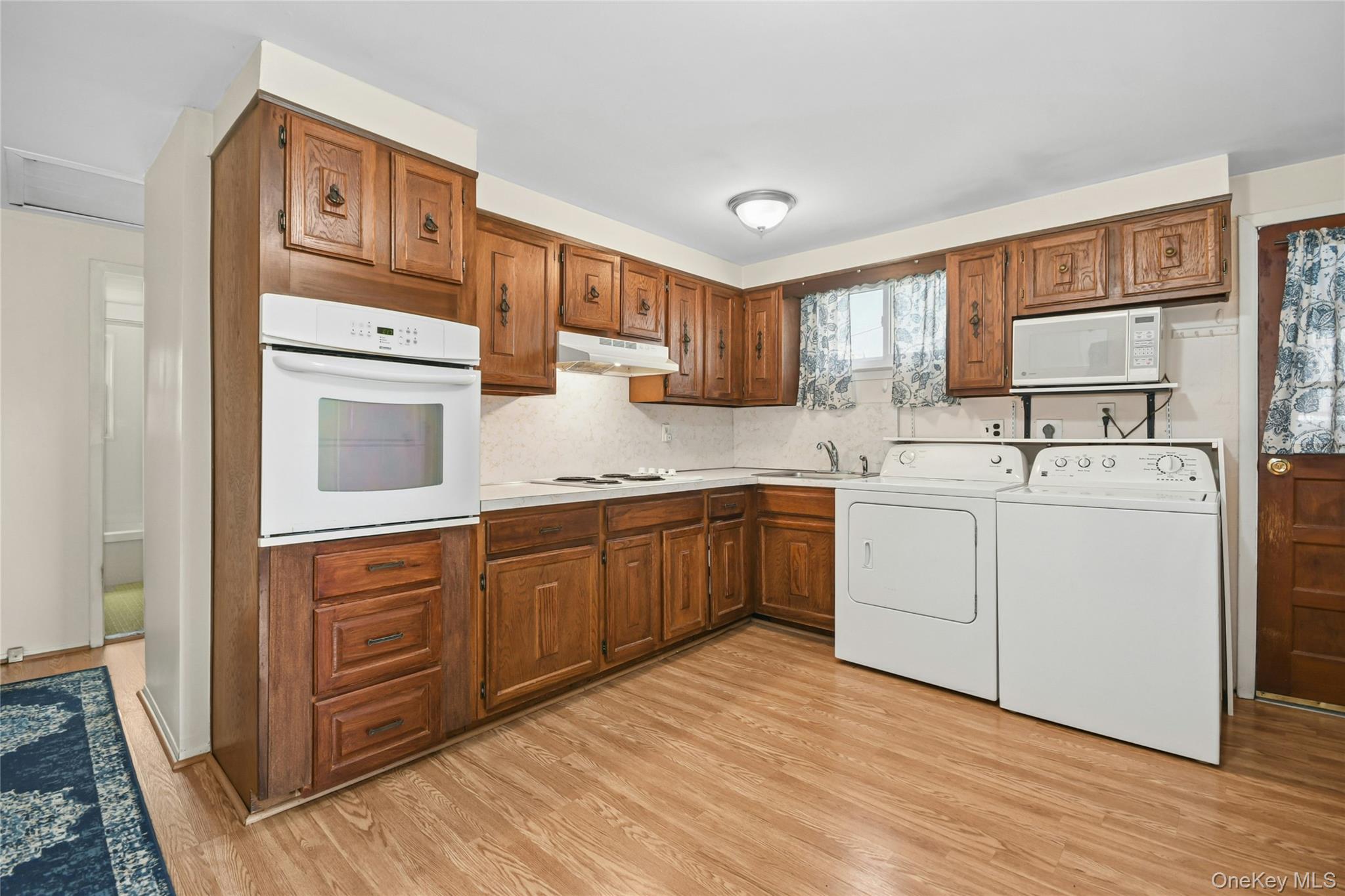16 Sycamore Lane — photo 17