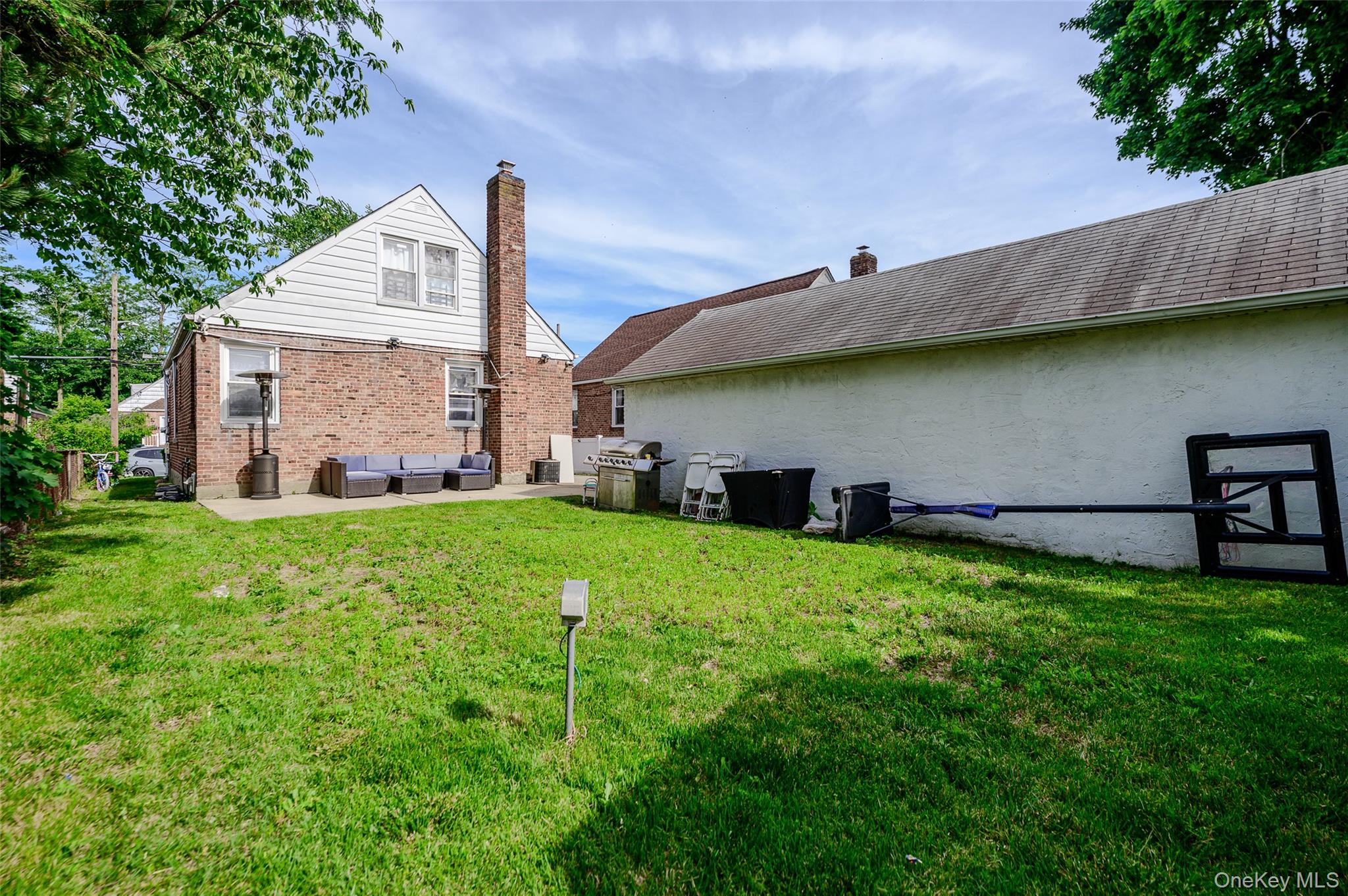 58 Montgomery Street — photo 16