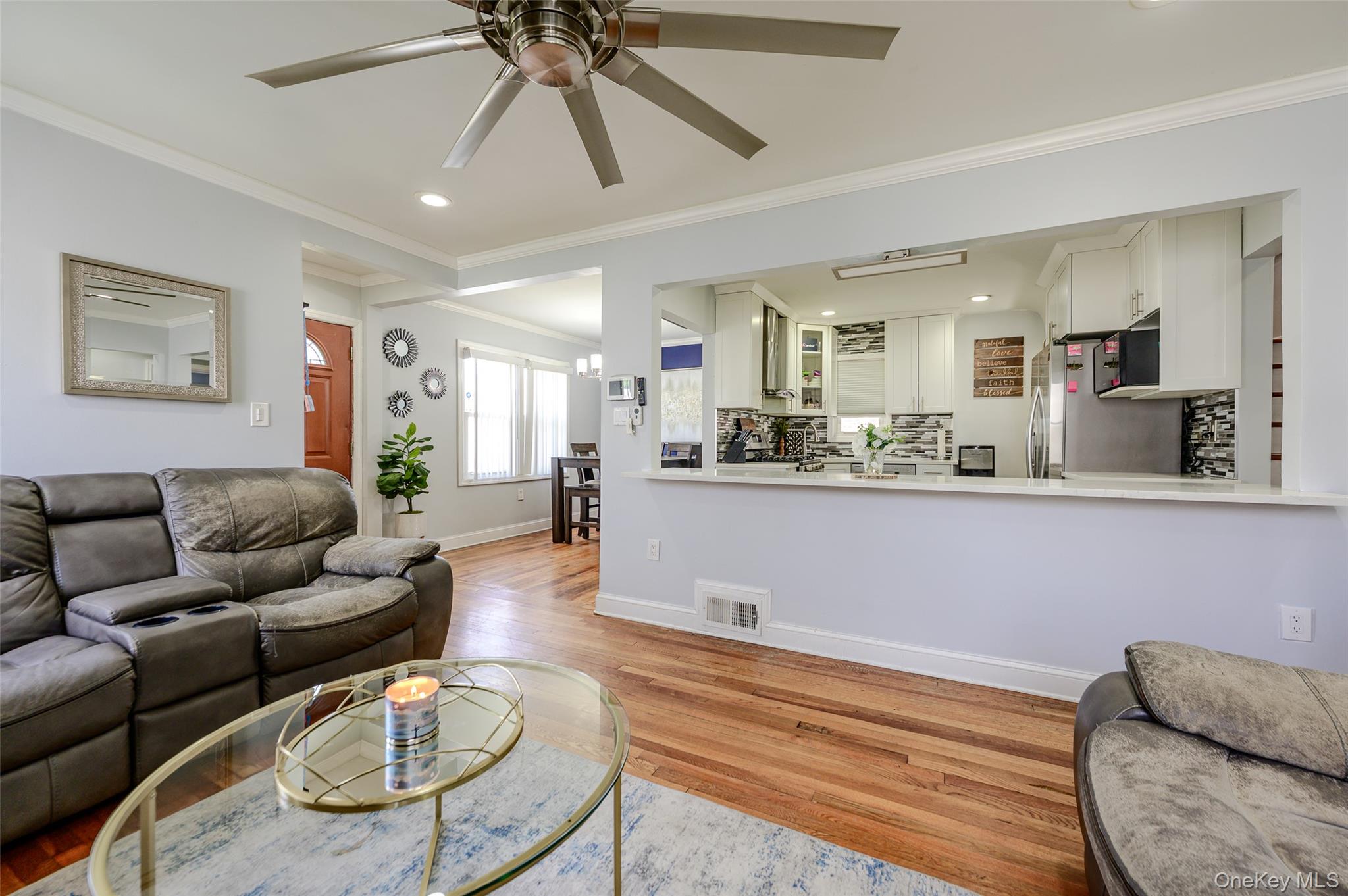 58 Montgomery Street — photo 3