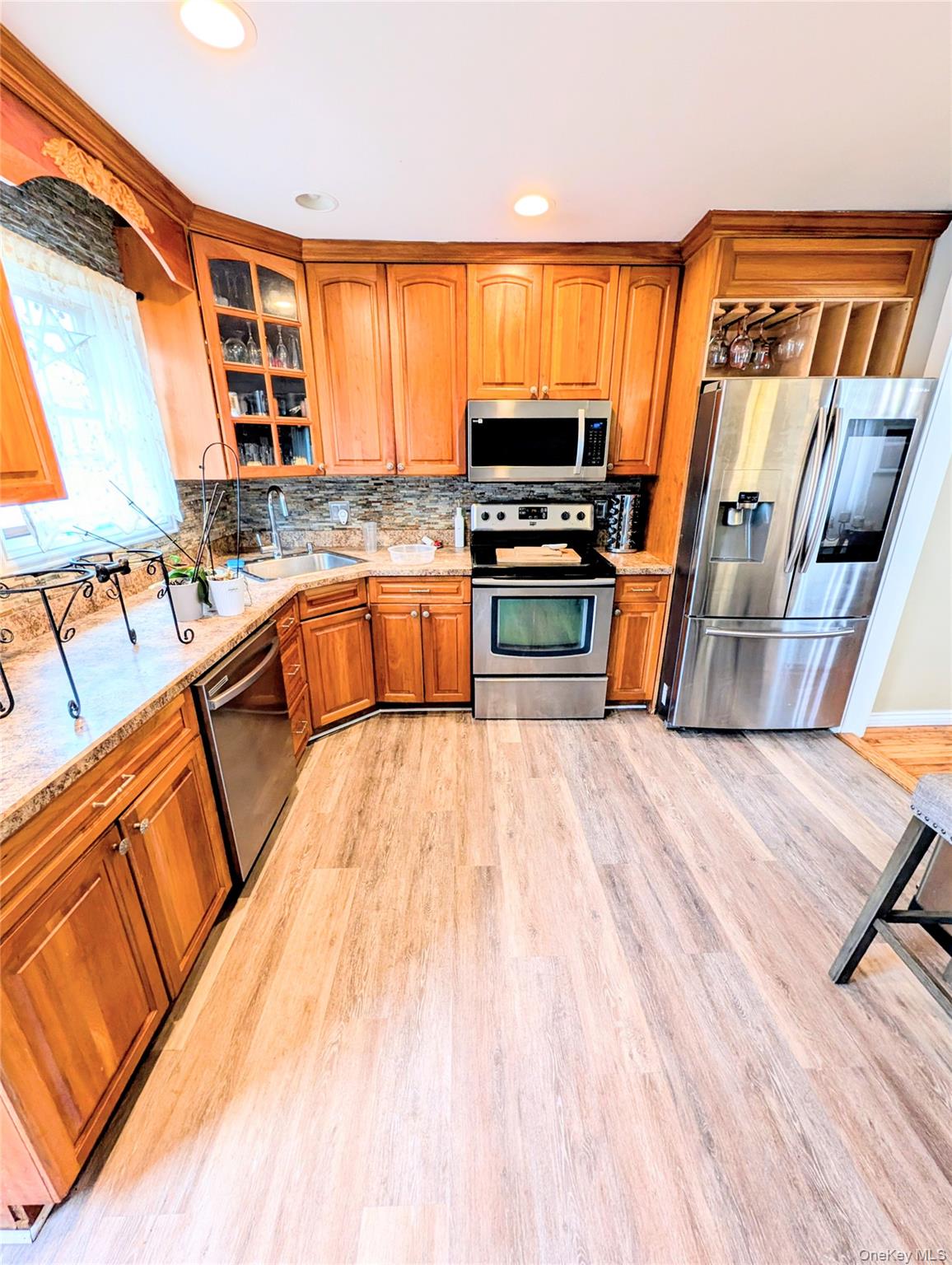 35 Jackson Avenue — photo 4