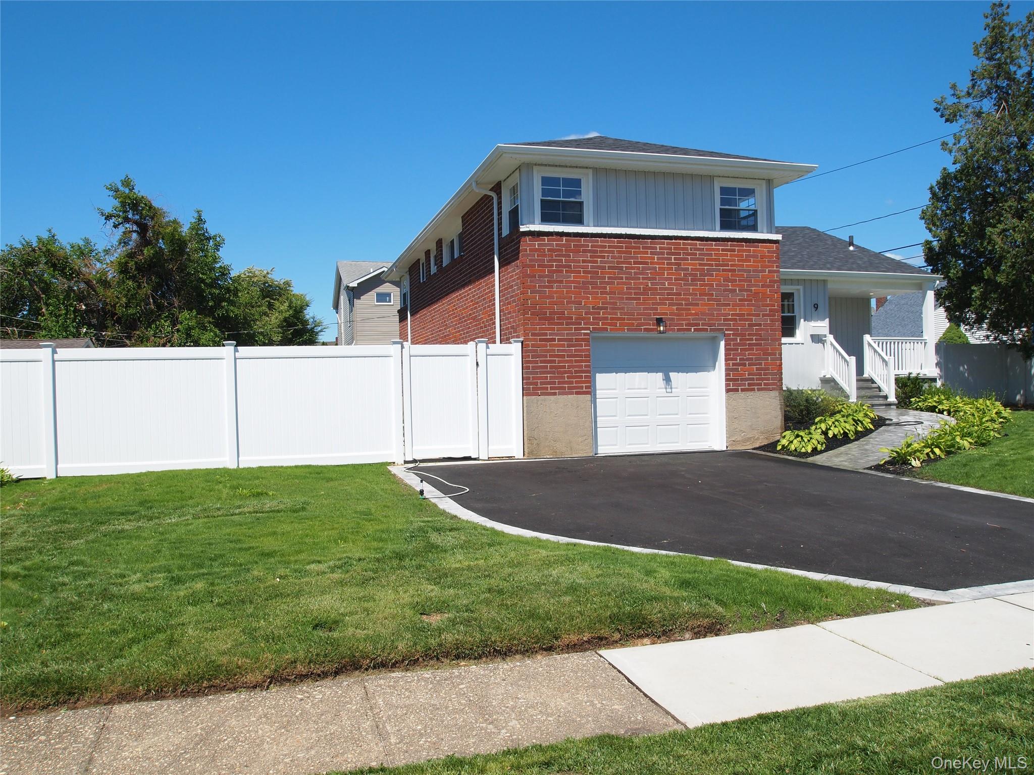 9 Walnut Place — photo 3