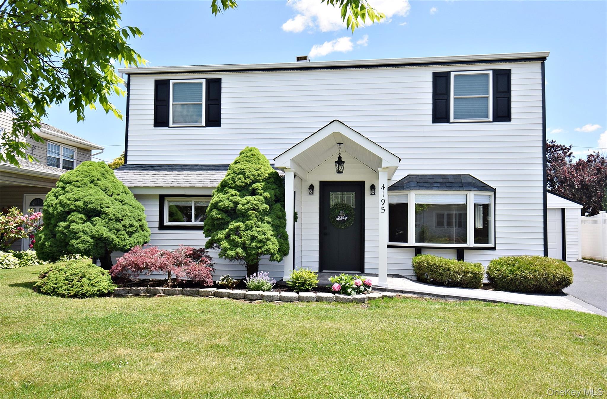 4195 Florence Road, Bethpage