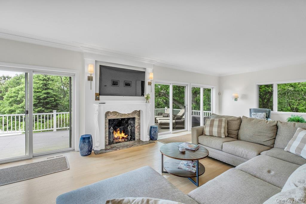 3645 Soundview Avenue — photo 13