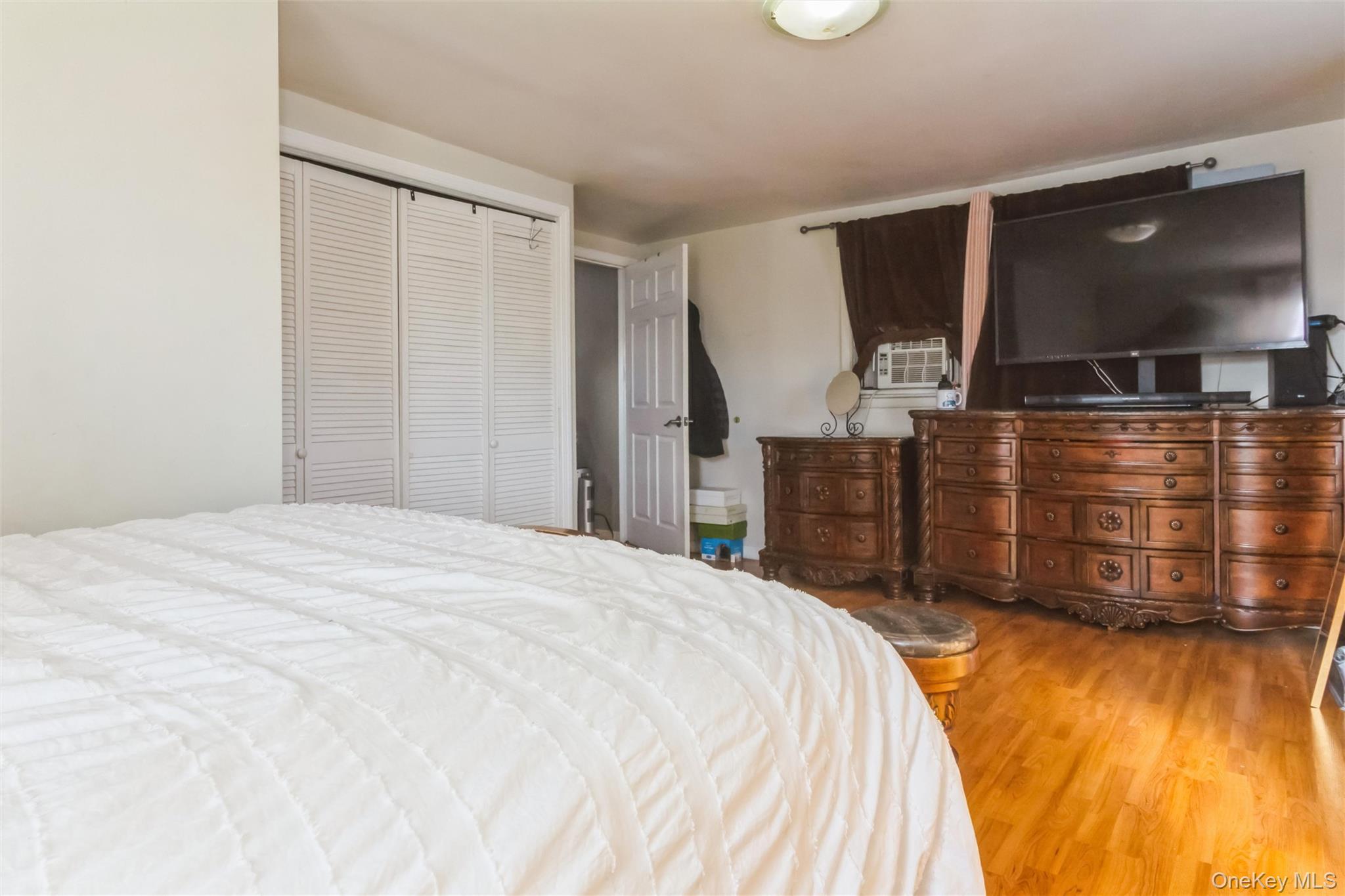 91 Grant Drive — photo 16