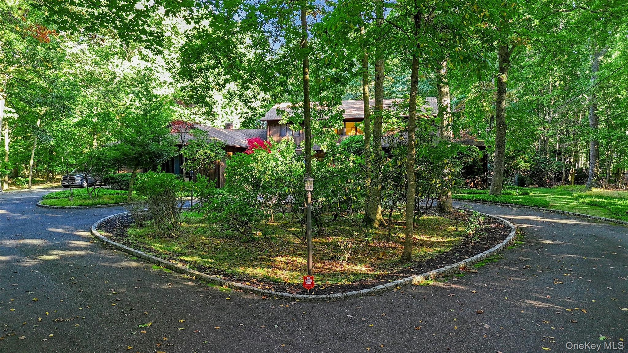 6 Cliffside Drive — photo 3