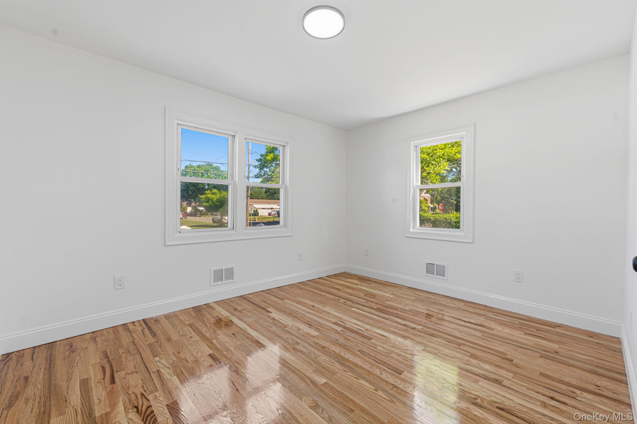 26 Brandon Avenue — photo 21