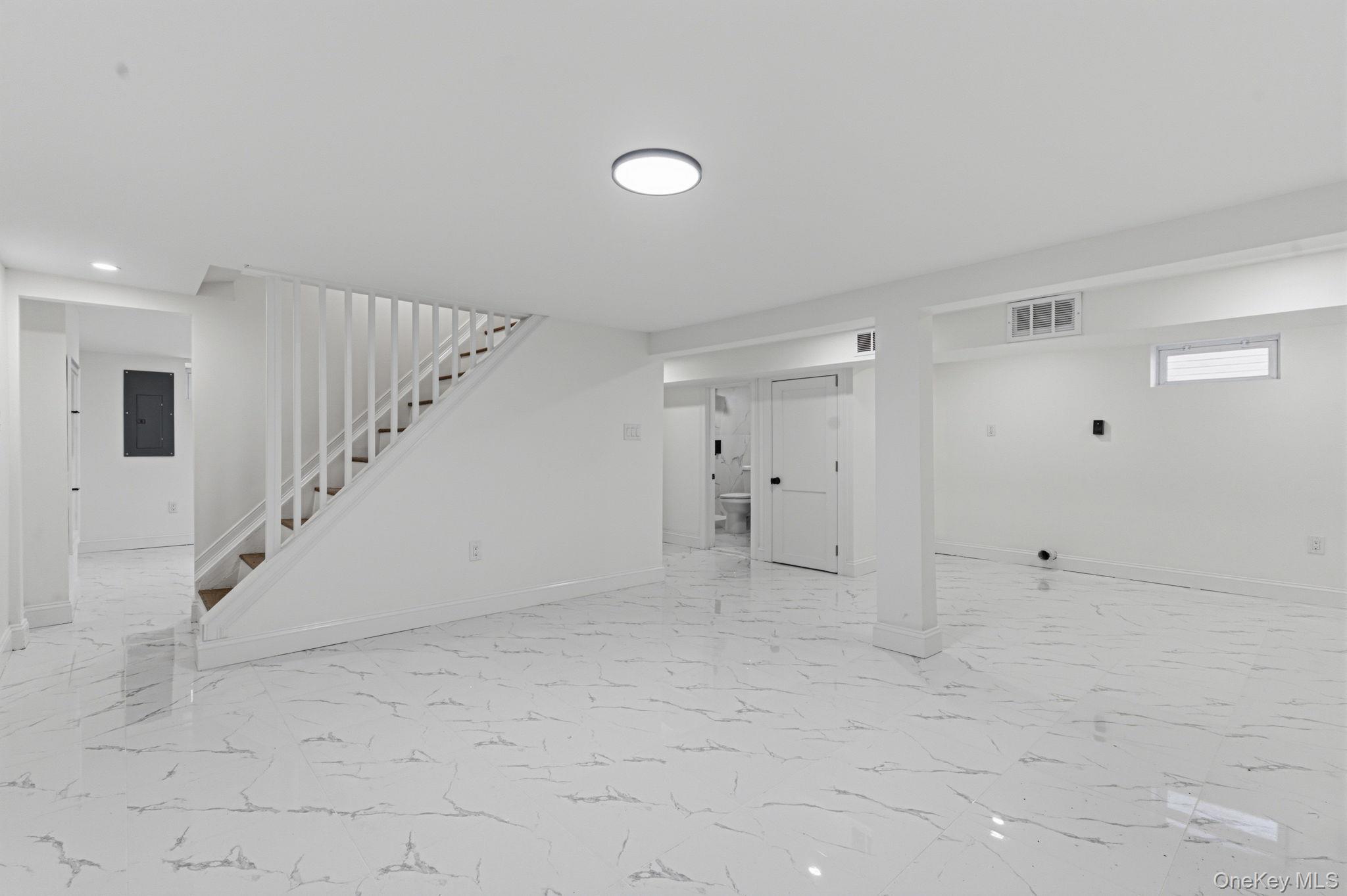 26 Brandon Avenue — photo 27