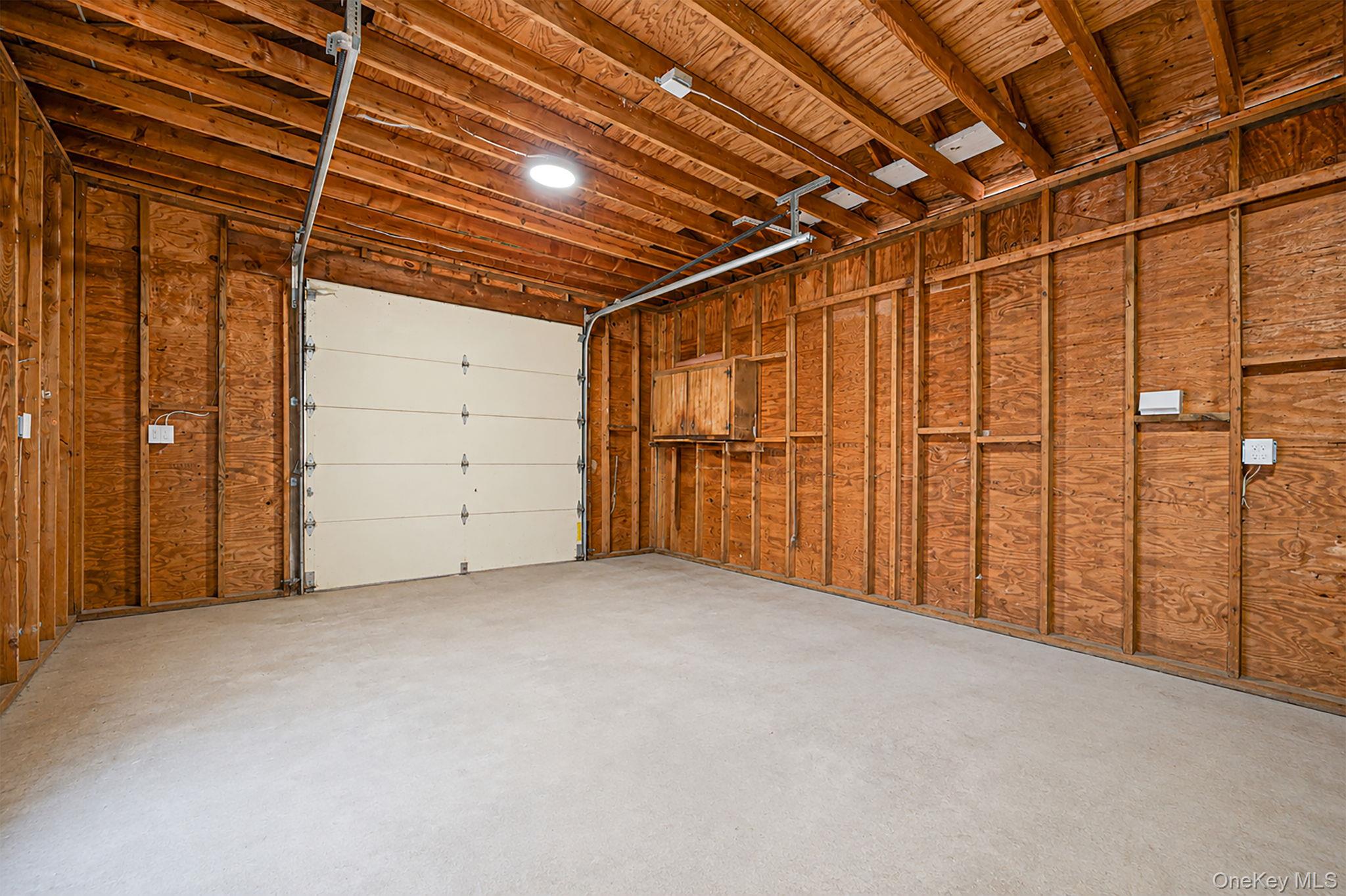 26 Brandon Avenue — photo 40