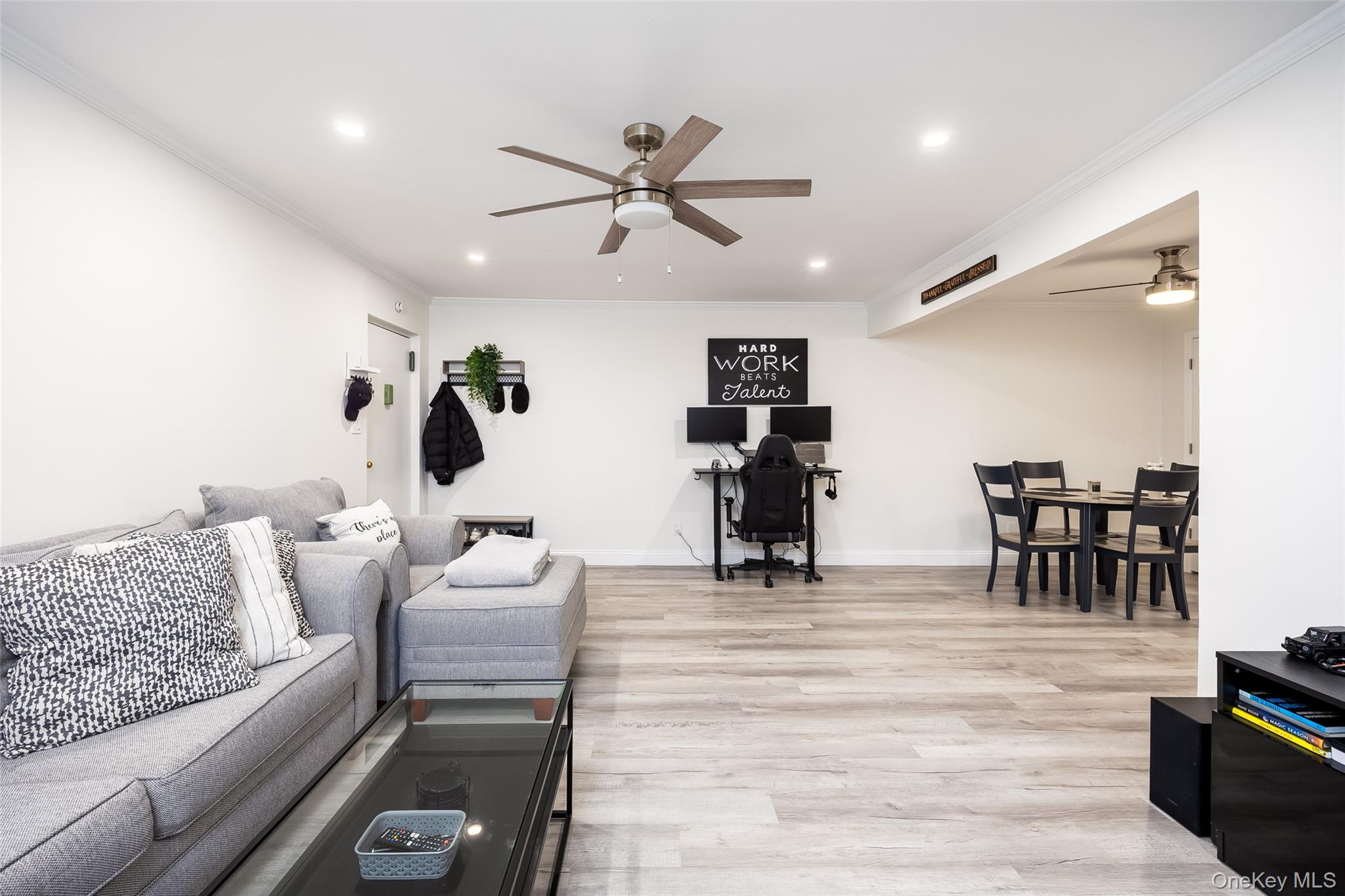 200 Merrick Road #F — photo 9