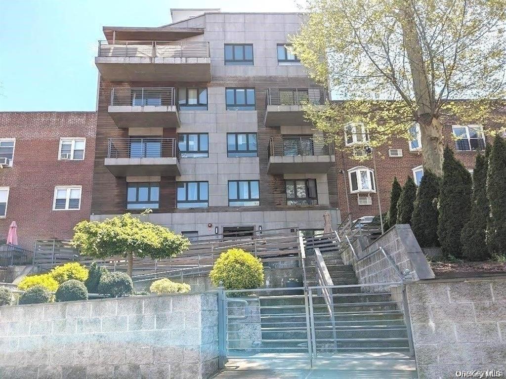 86-30 Grand Avenue, Elmhurst