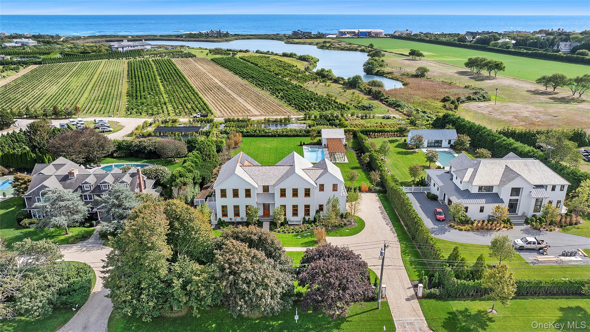 522 Wickapogue Road, Southampton