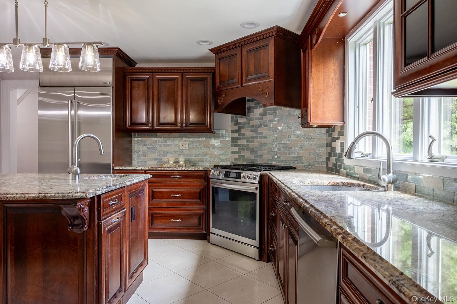 478 Carnation Avenue — photo 4