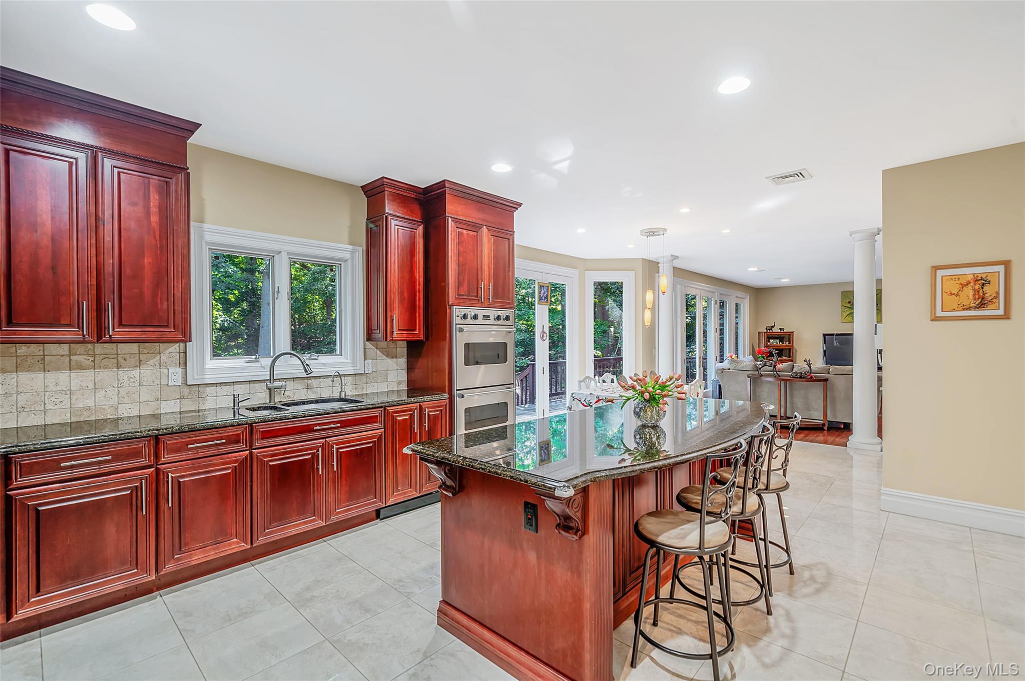 589 Landing Avenue — photo 12