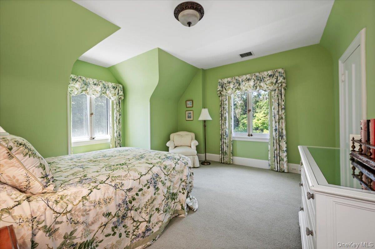 563 Asharoken Avenue — photo 23