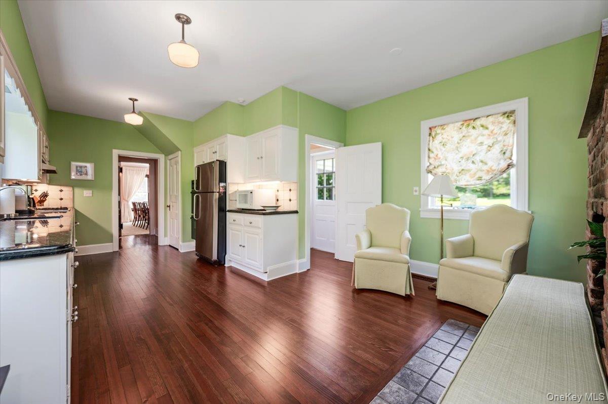 563 Asharoken Avenue — photo 8