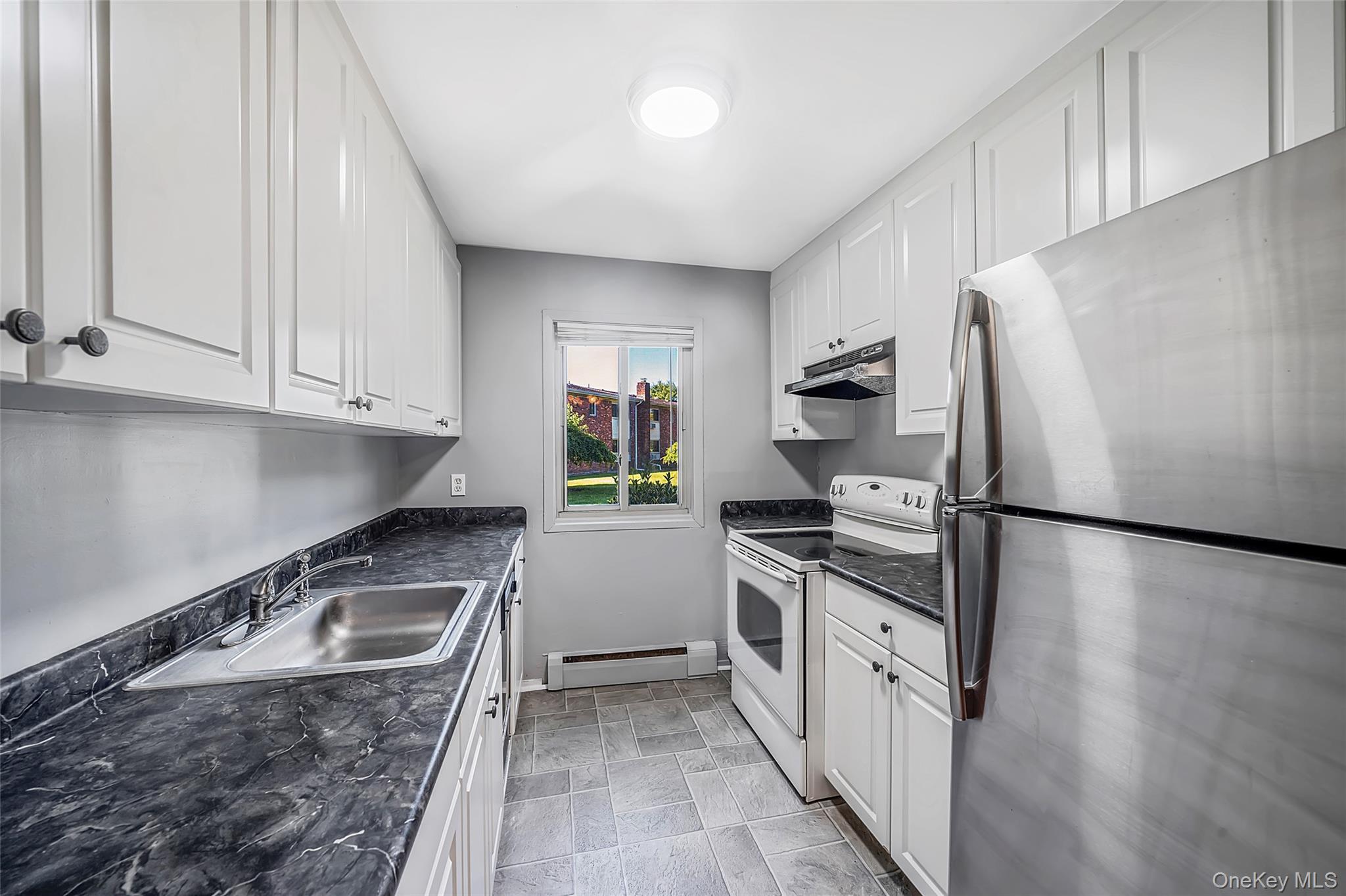 2397 union blvd #8a — photo 12