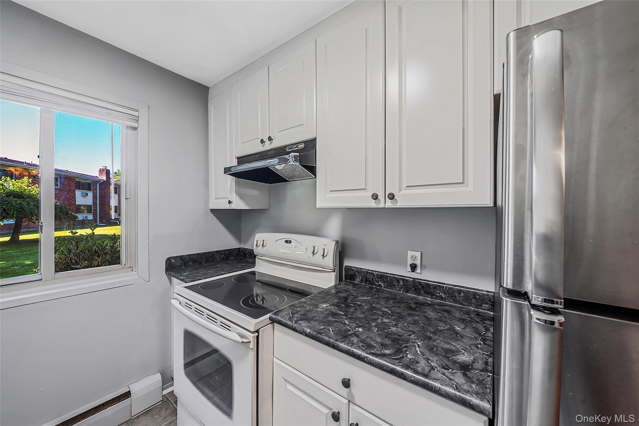 2397 union blvd #8a — photo 14