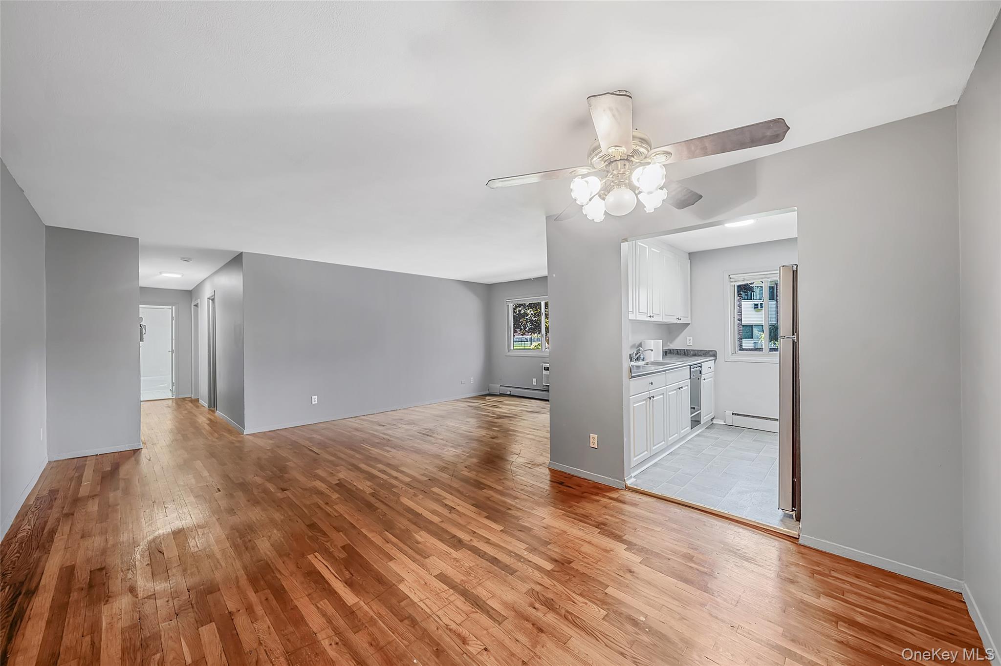 2397 union blvd #8a — photo 3