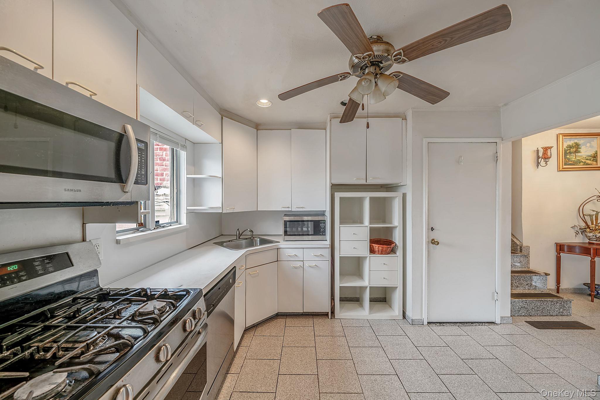 68 Myles Avenue — photo 17