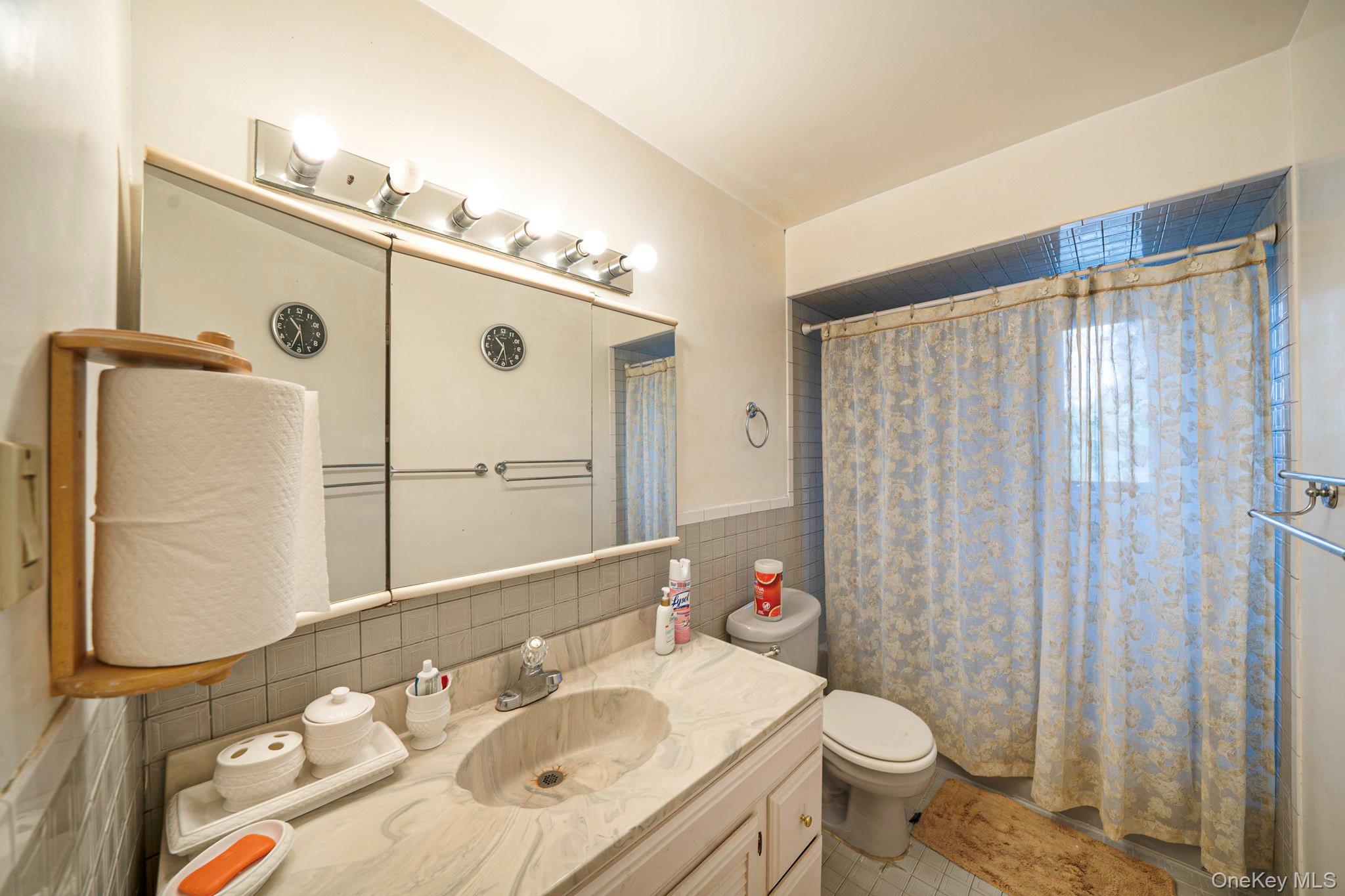 68 Myles Avenue — photo 18