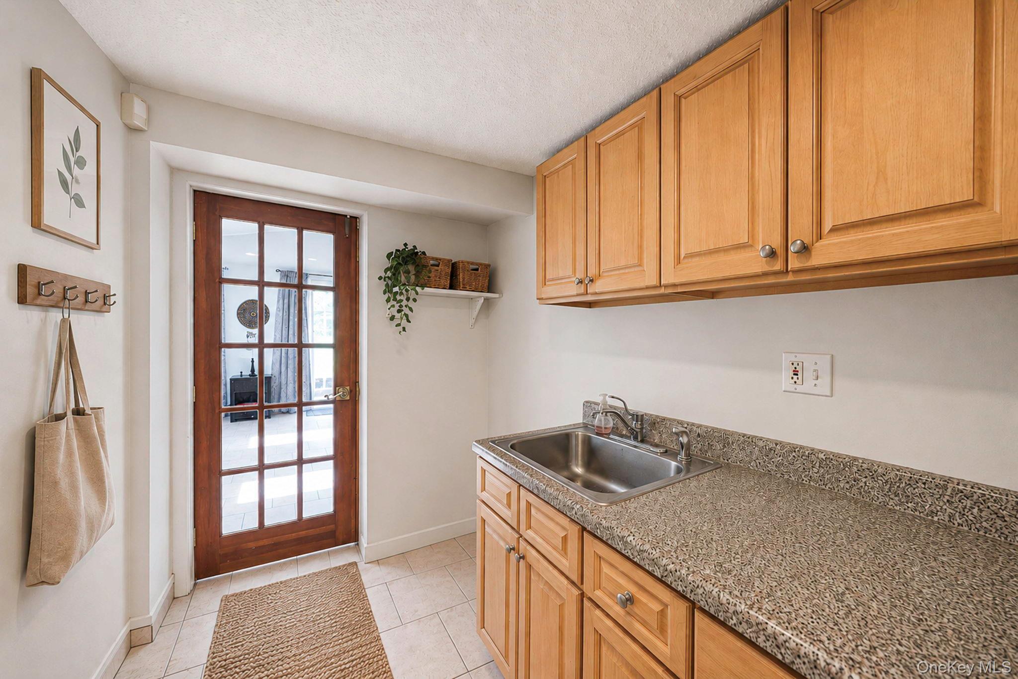 68 Myles Avenue — photo 26