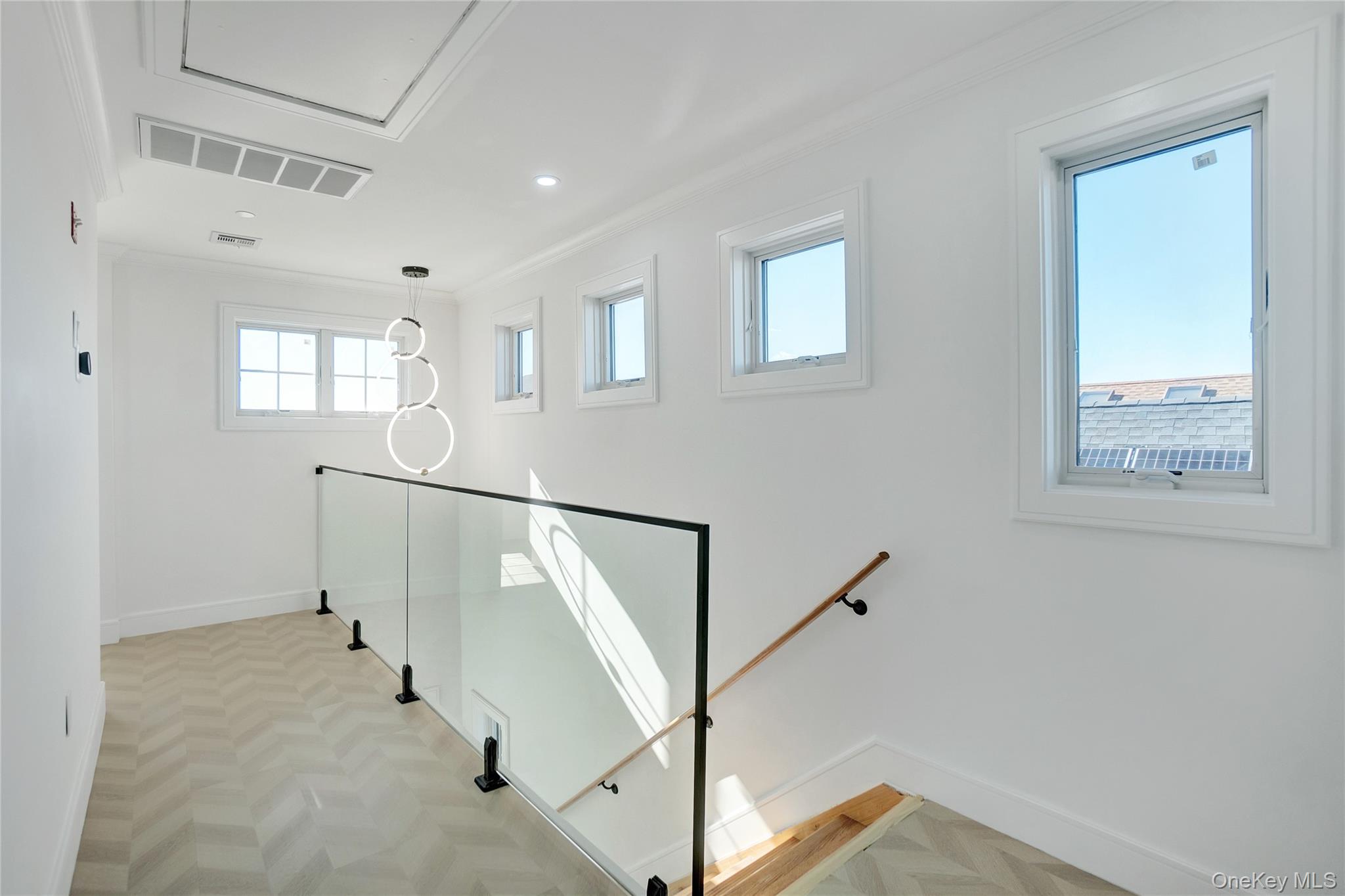 14 James Street — photo 13