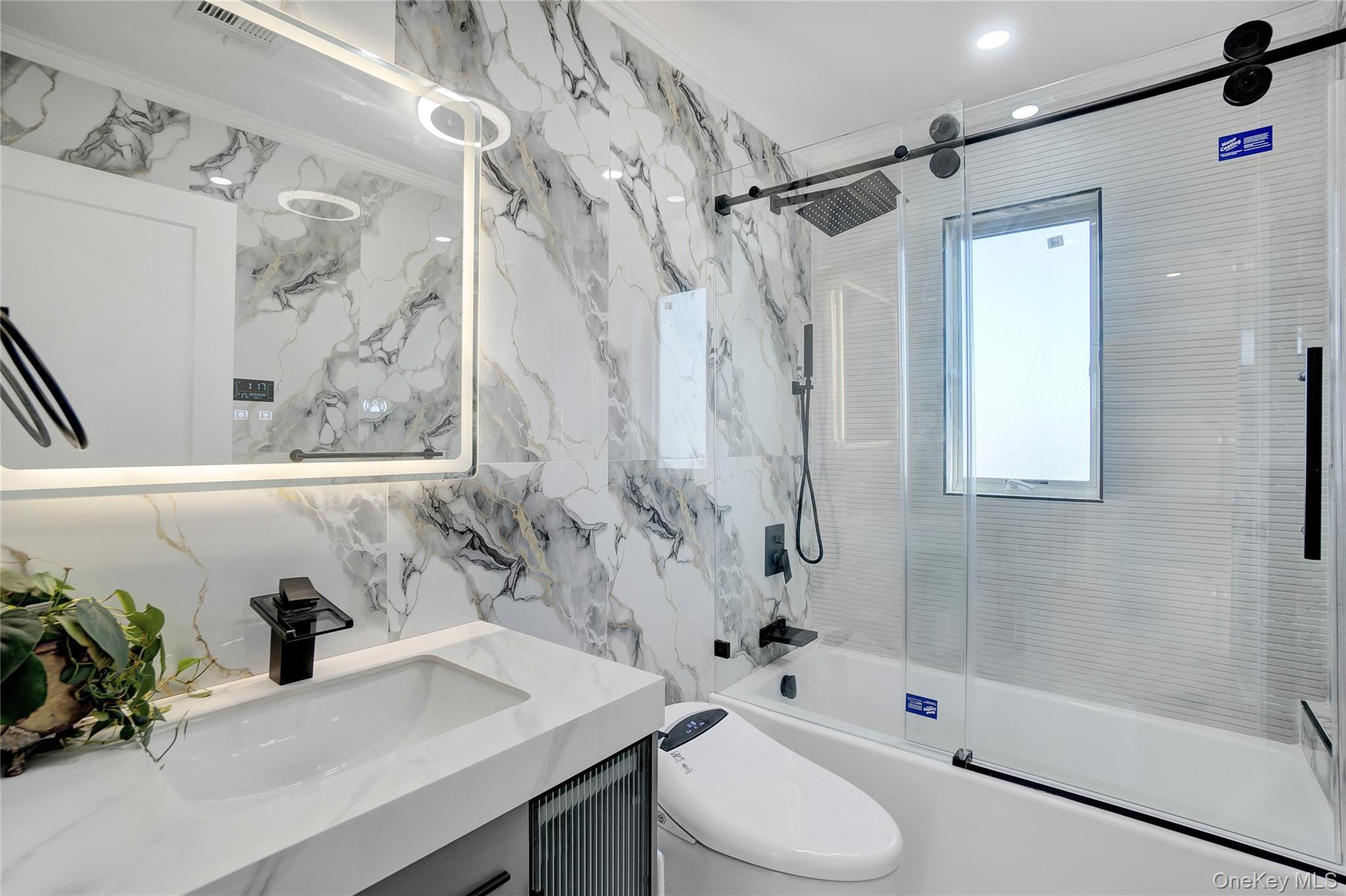 14 James Street — photo 17