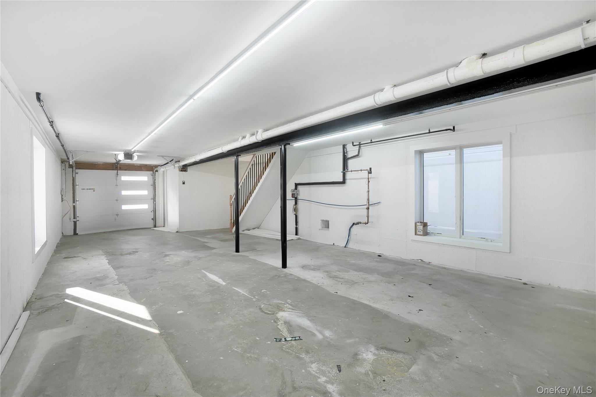 14 James Street — photo 25