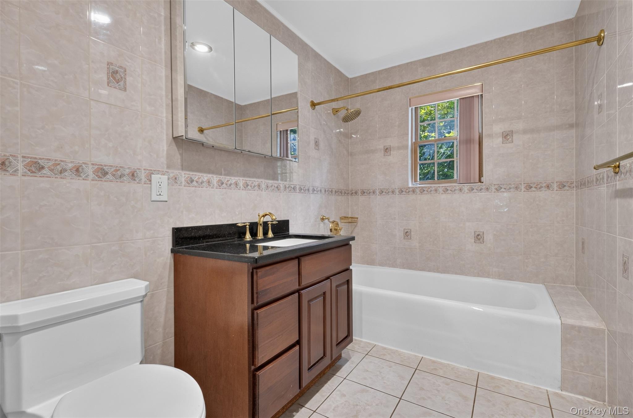 45 Yennicock Avenue — photo 19