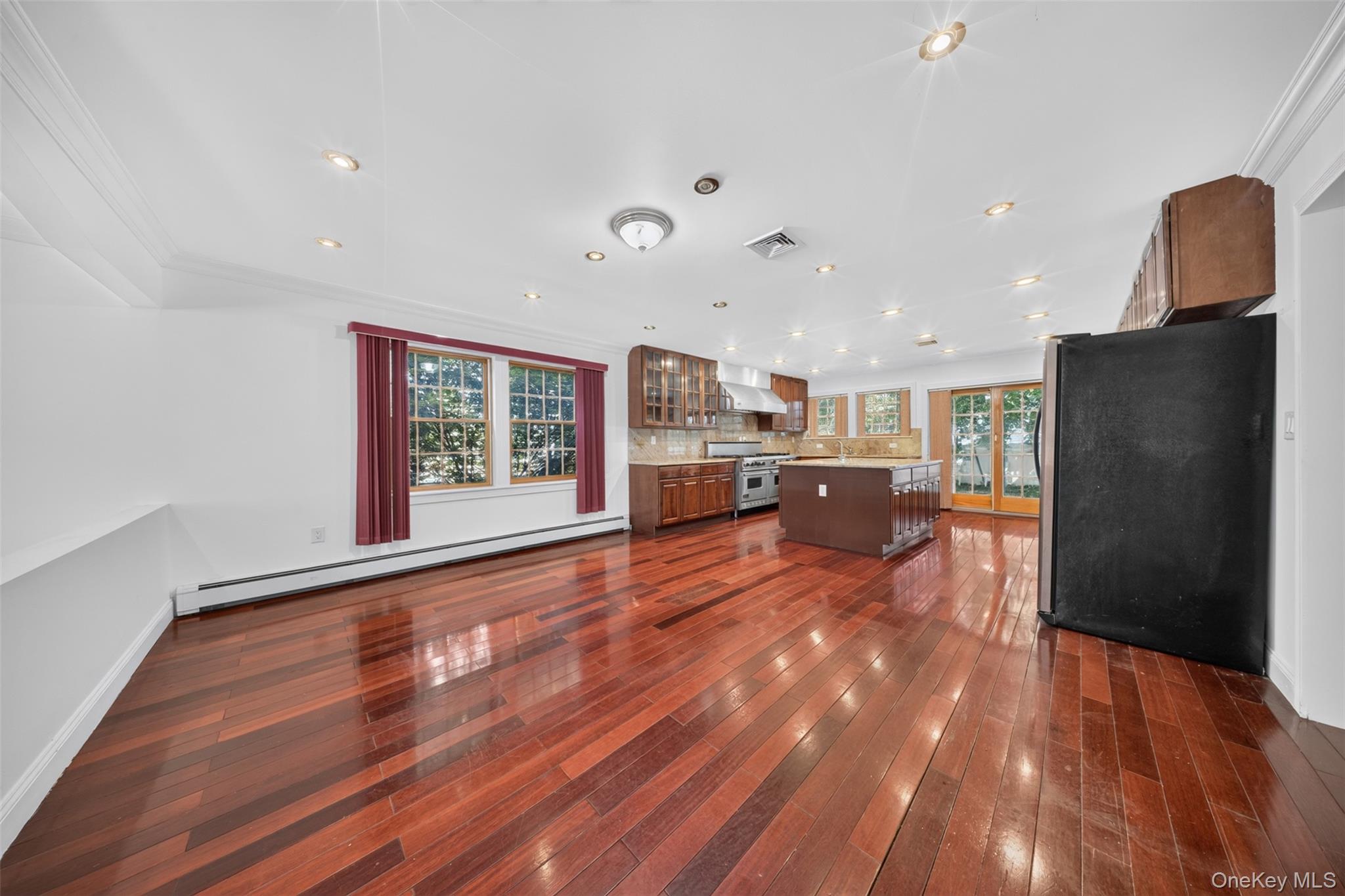 45 Yennicock Avenue — photo 10