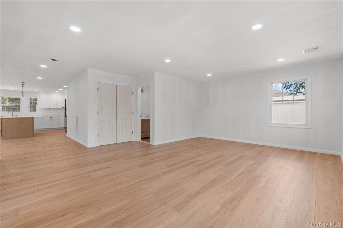 119 Sprucewood Drive — photo 8