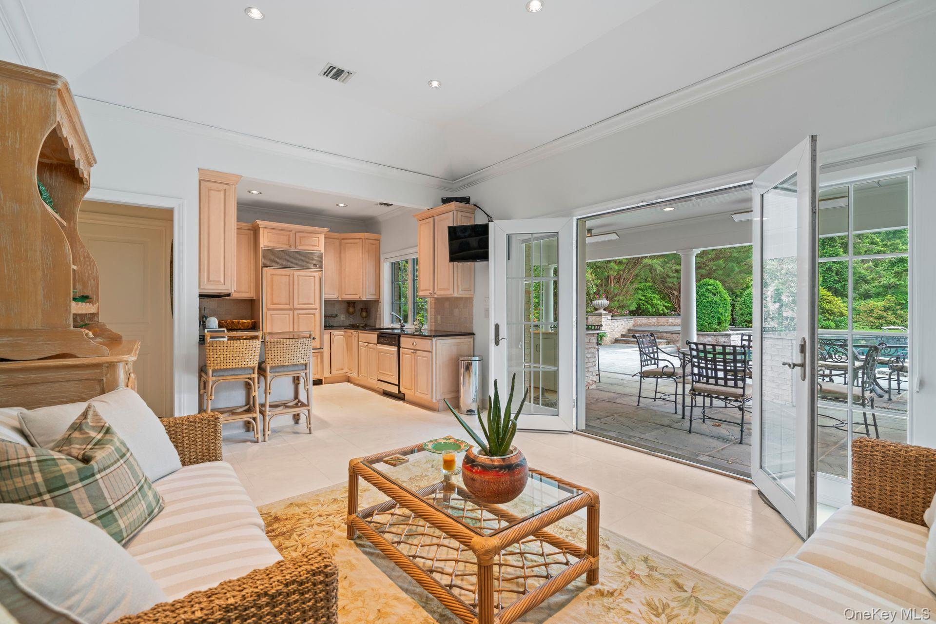 8 High Meadow Court — photo 38