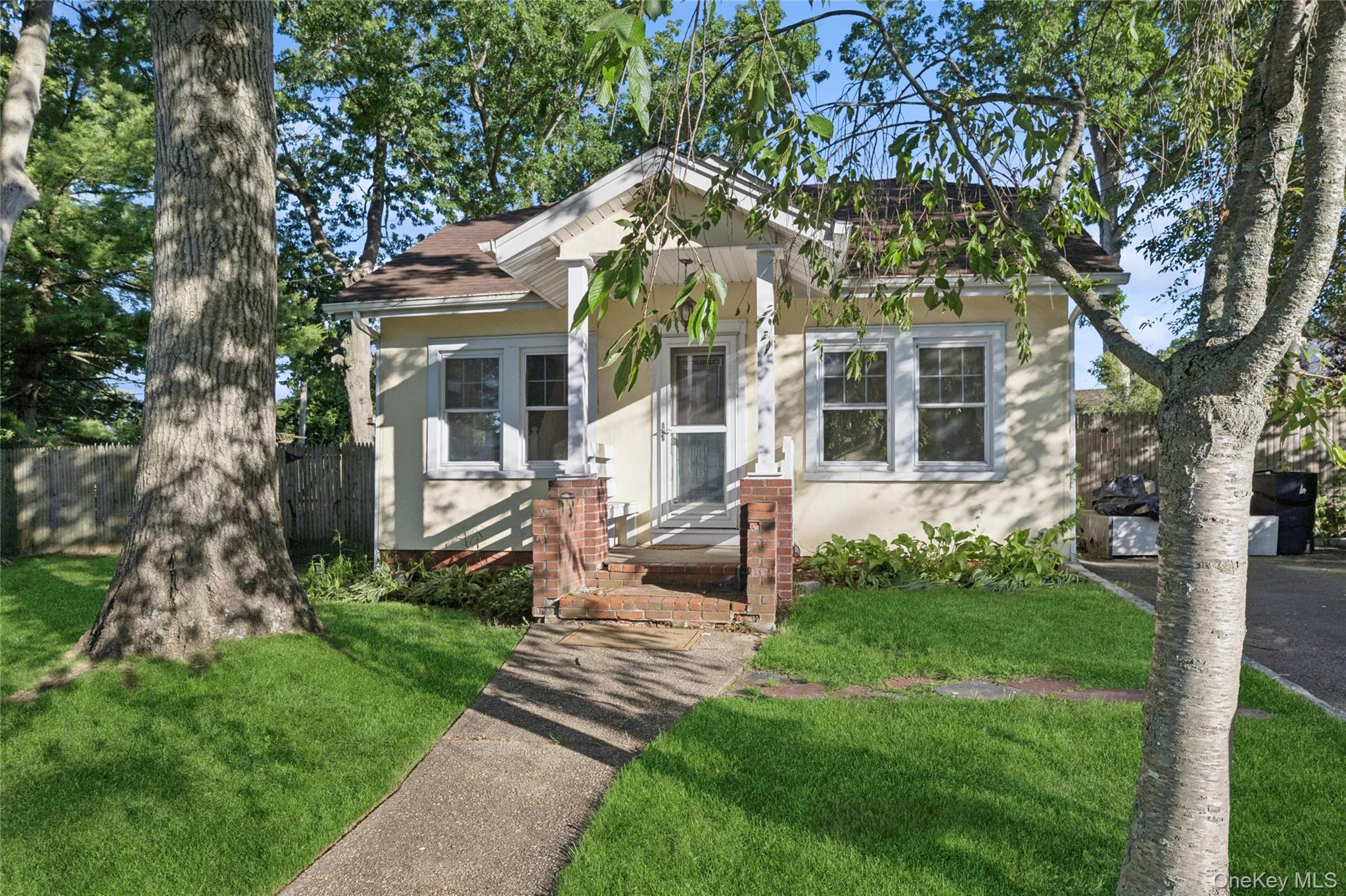 36 Lakeview Court — photo 4