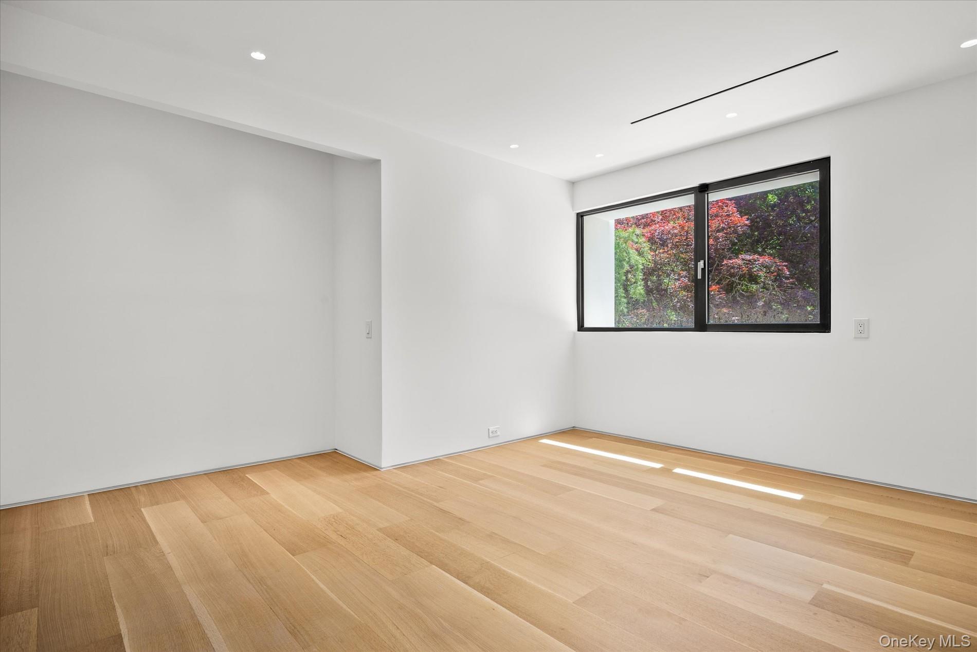 1 Foxwood Road — photo 33