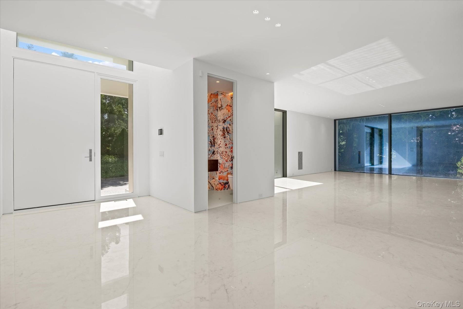 1 Foxwood Road — photo 4