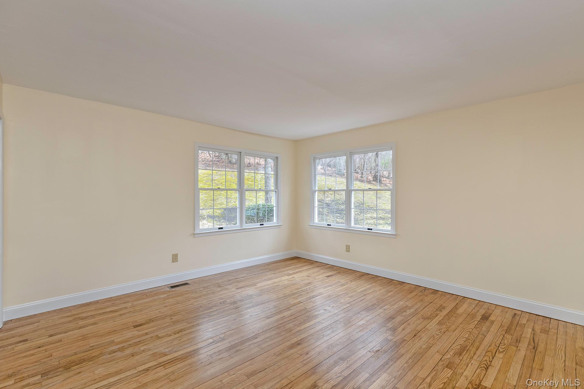 451 River Road — photo 14