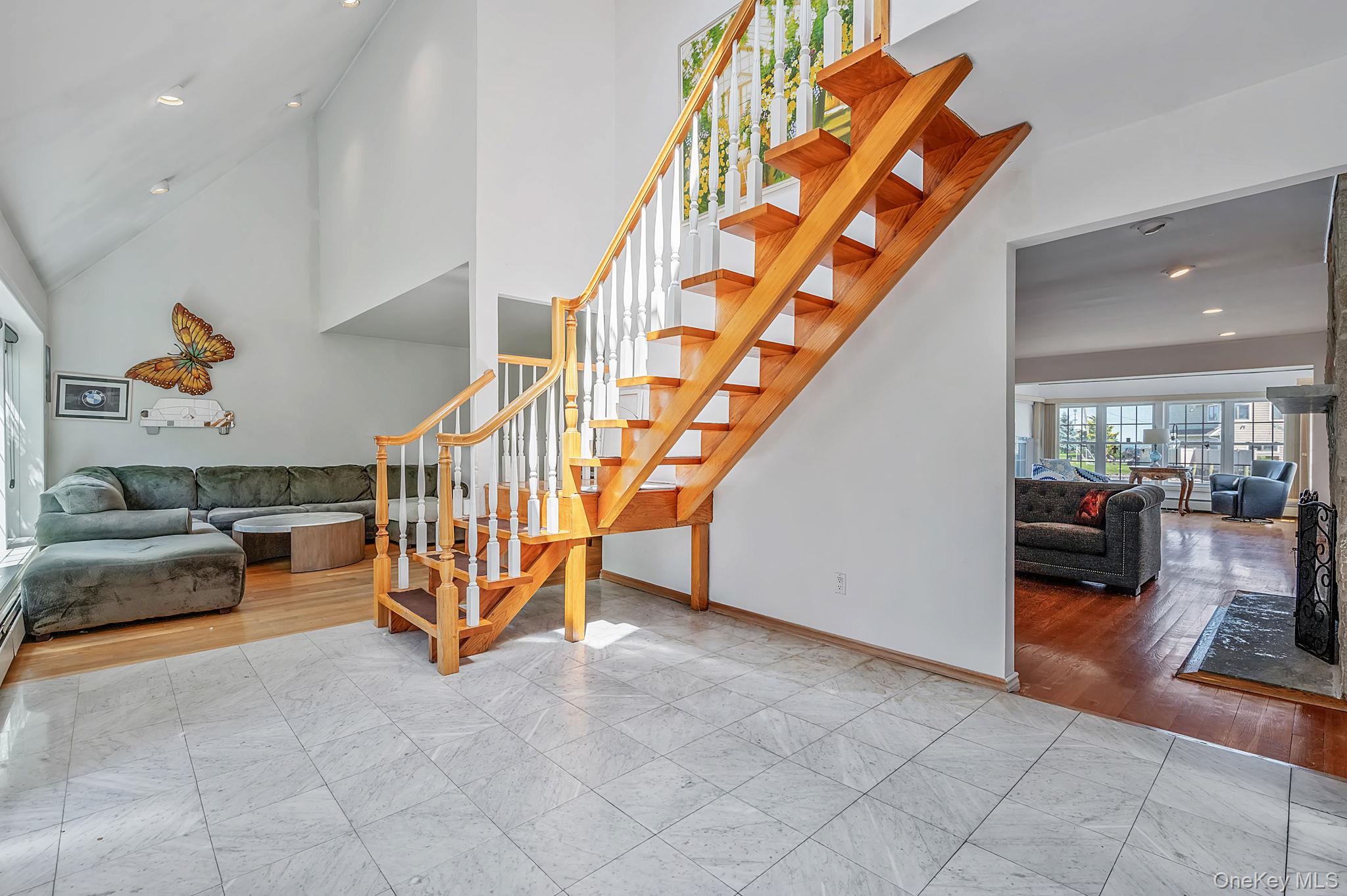 7 Forest Avenue — photo 7