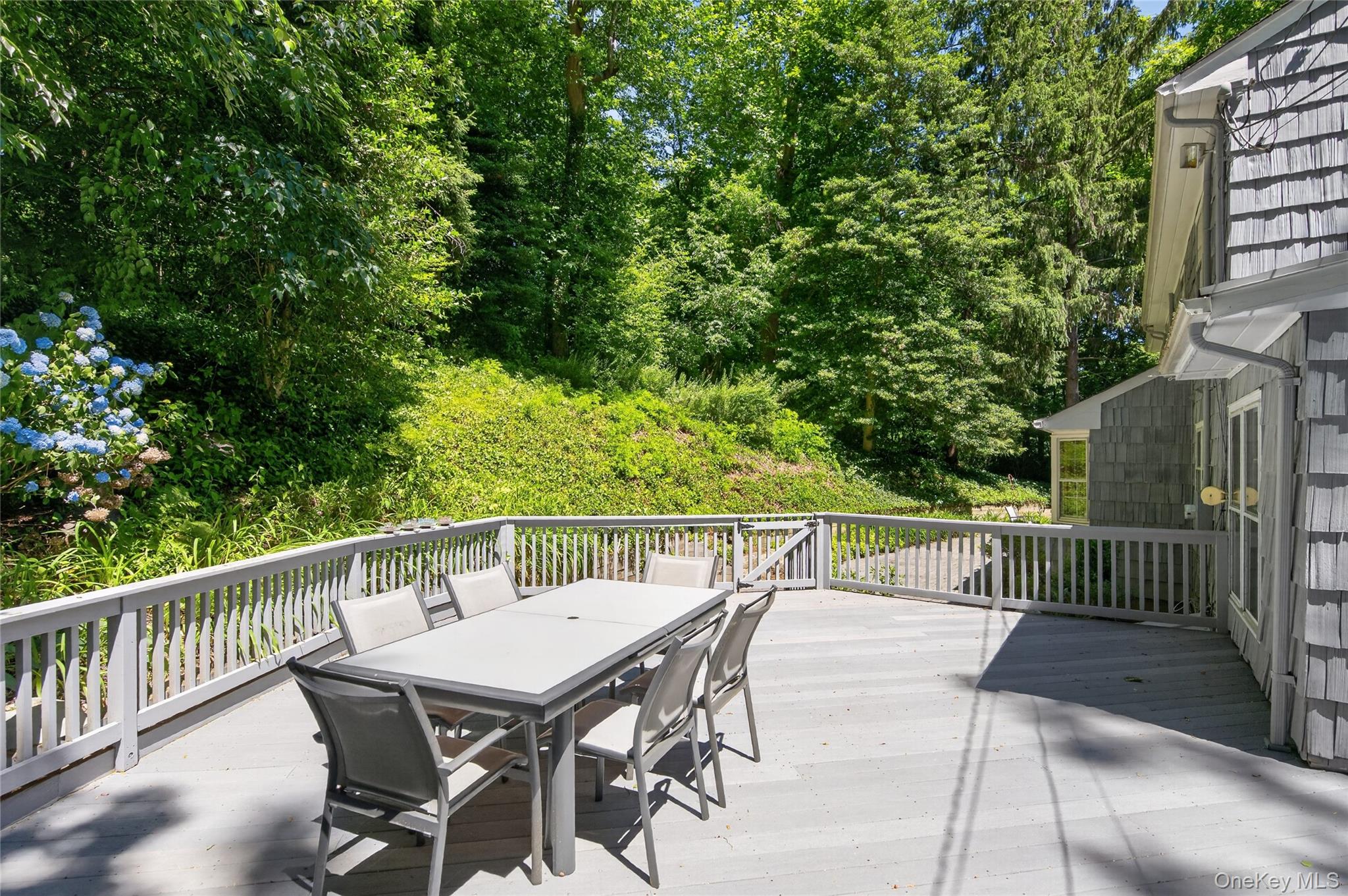 325 Birch Hill Road — photo 17
