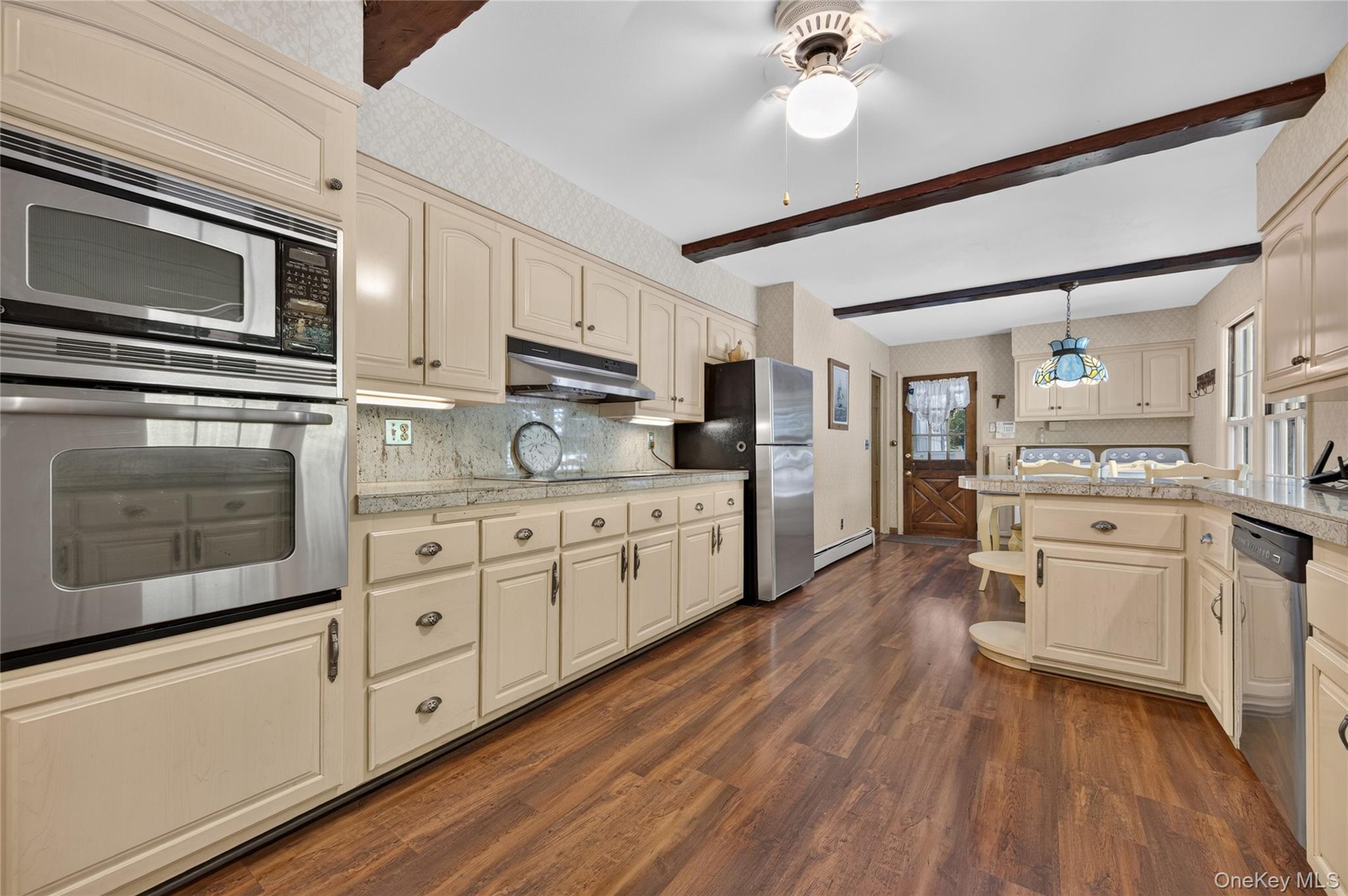 325 Birch Hill Road — photo 9