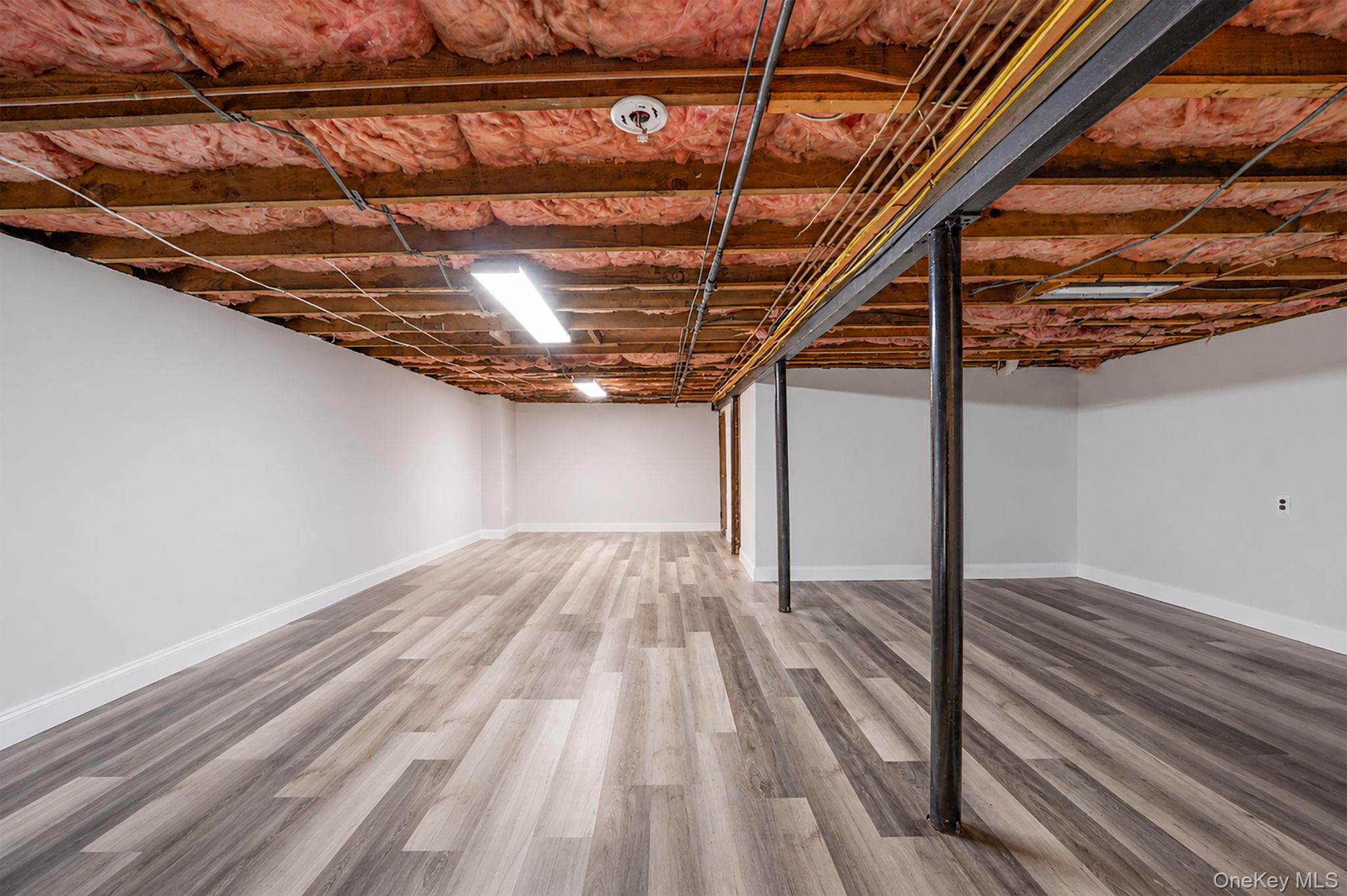 52 Eastlake Avenue — photo 25