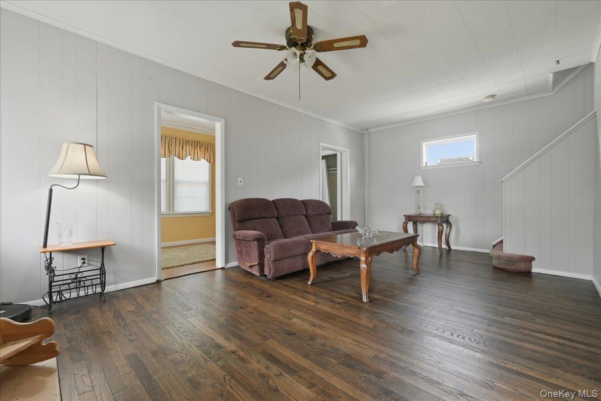 11 Moeller Street — photo 6