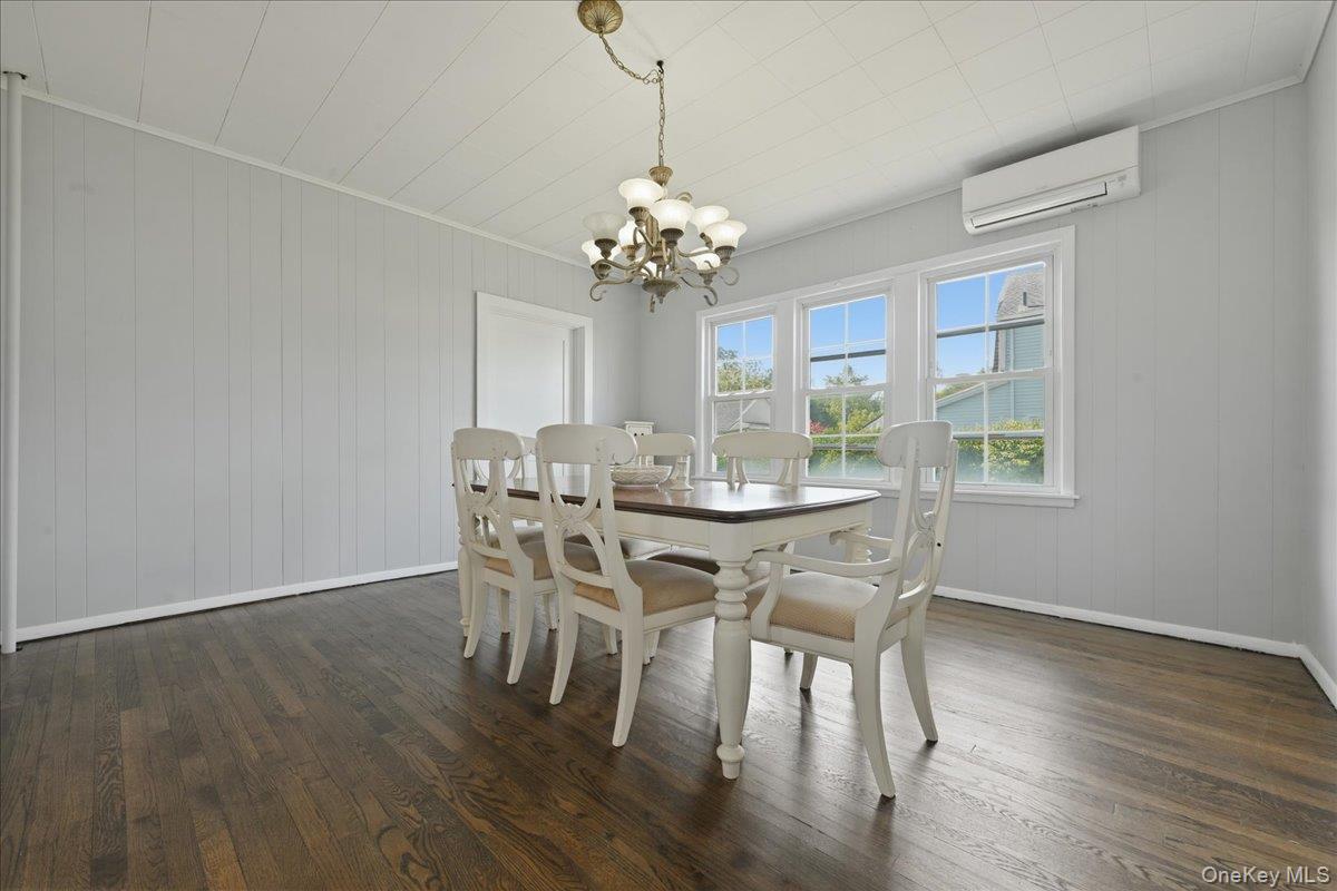 11 Moeller Street — photo 10