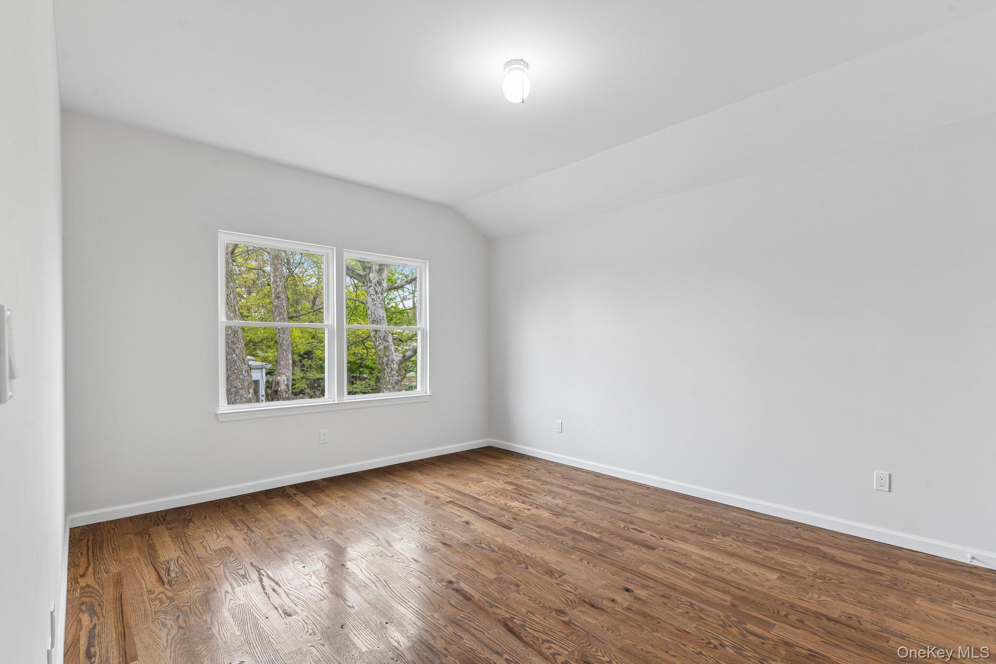 384 Scudder Avenue #Lot 2 — photo 21