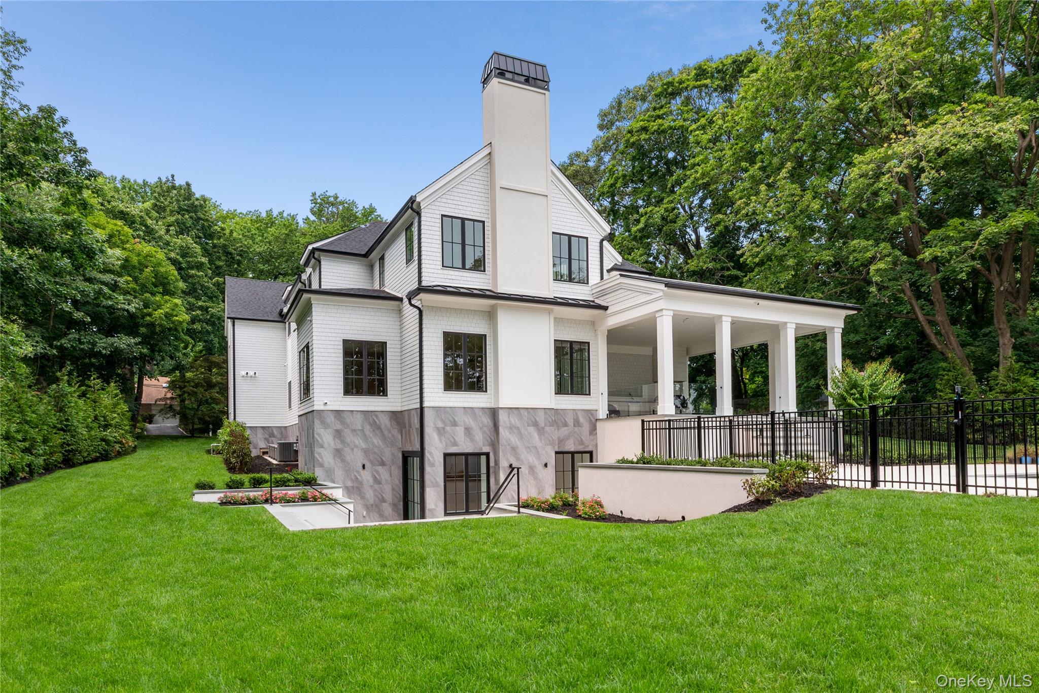 110 Dogwood Avenue — photo 47