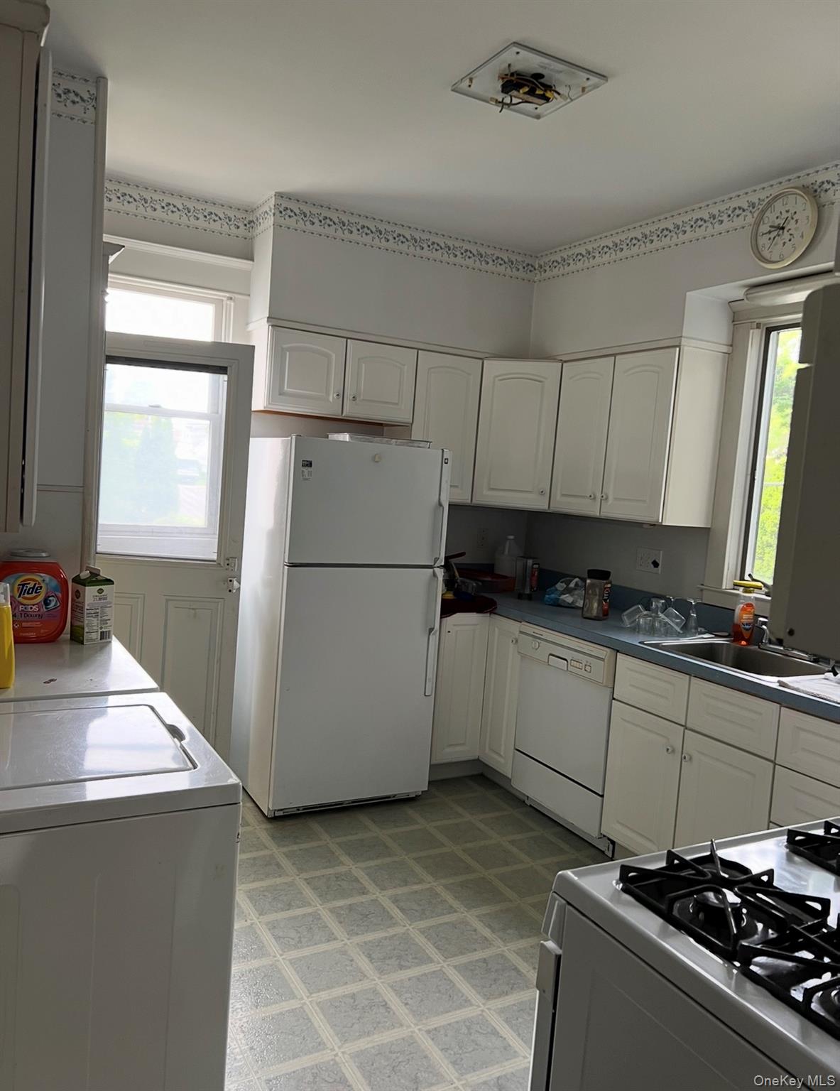 70 Staples Street — photo 28