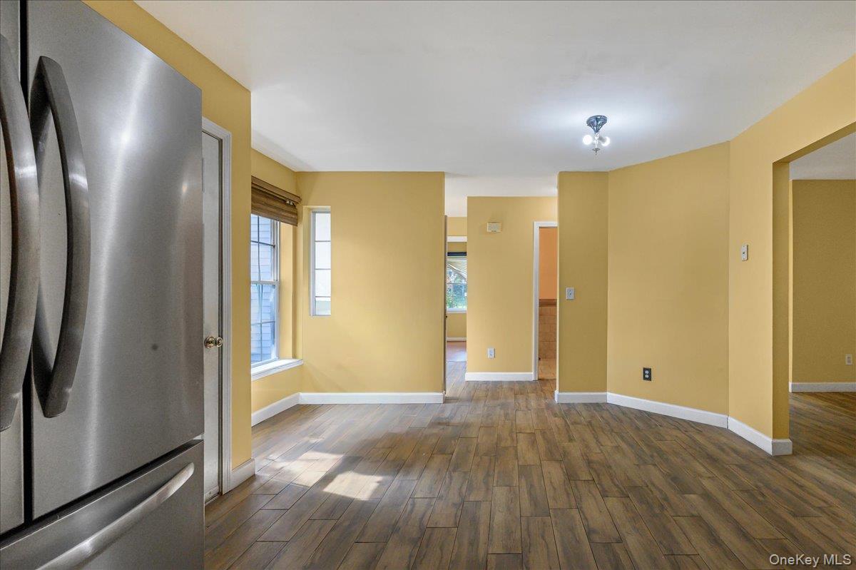 204 Mattituck Court — photo 9